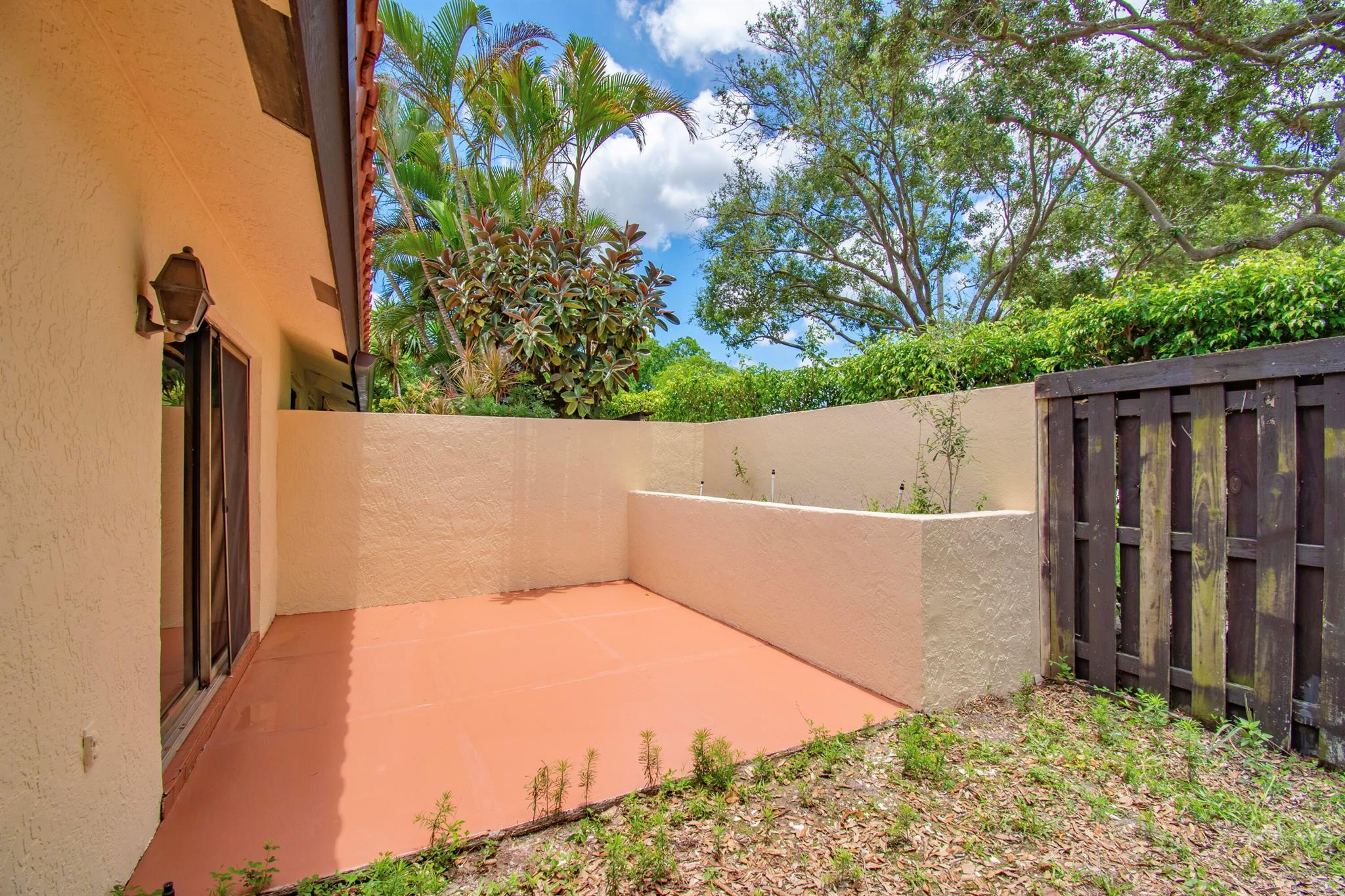 SAN SIMEON - Residential Lease