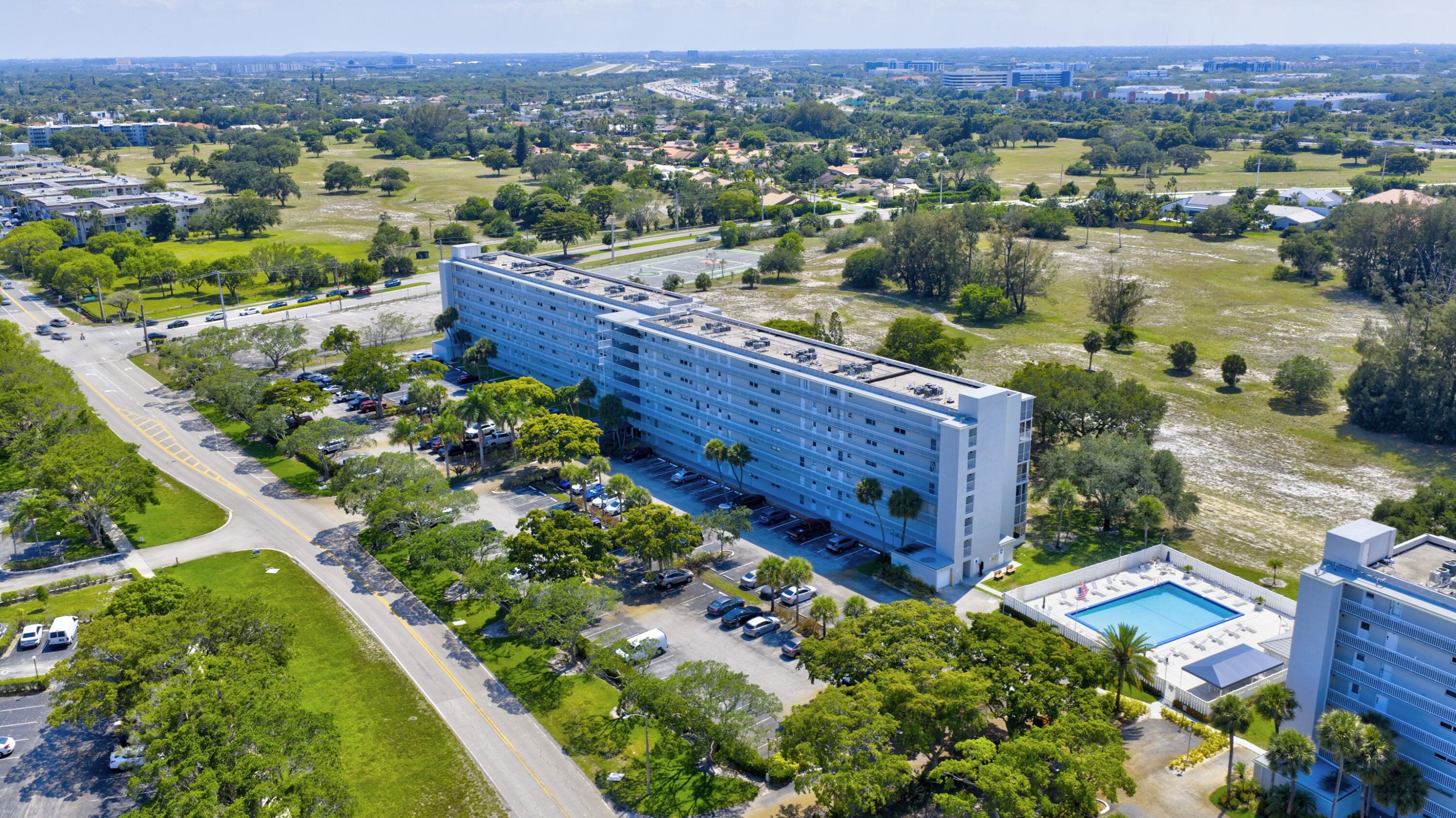 BOCA TEECA CONDO 4 - Residential