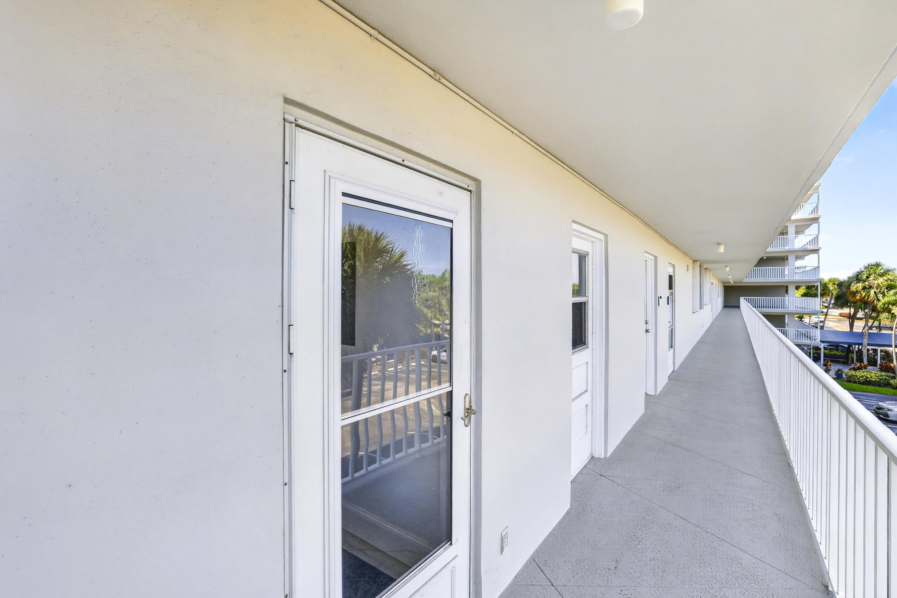 BOCA TEECA CONDO 4 - Residential