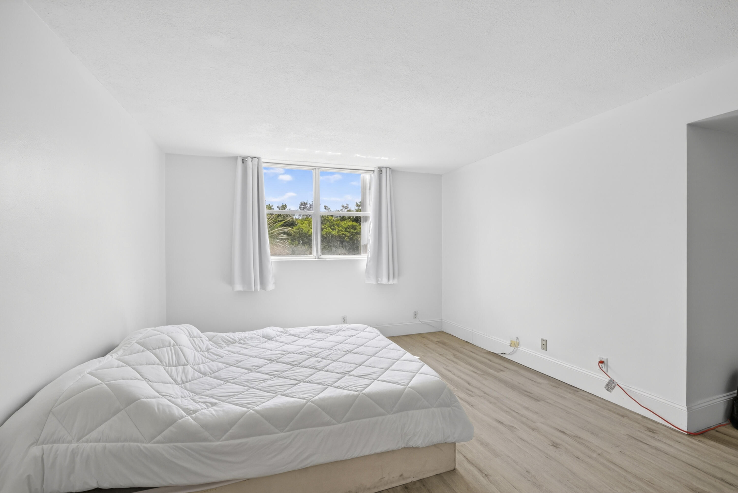 BOCA TEECA CONDO 4 - Residential