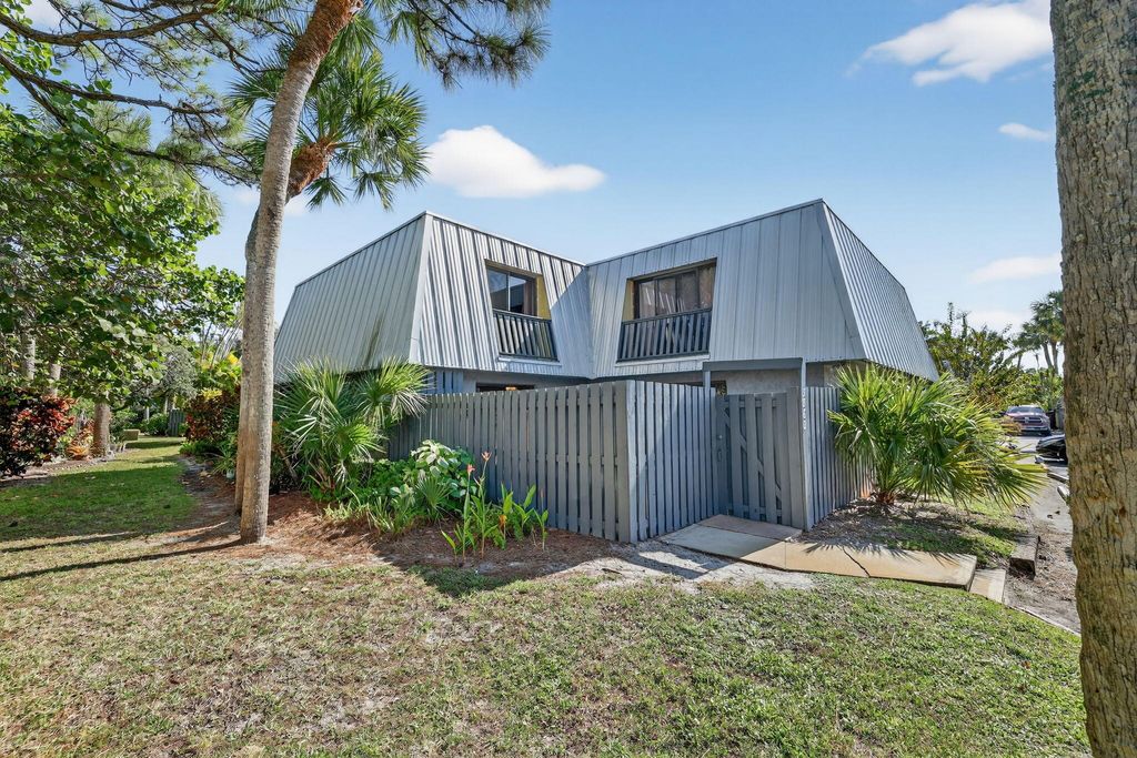 Photo of 3860 Jefferson Street, Stuart, FL 34997 (MLS # R11139867)