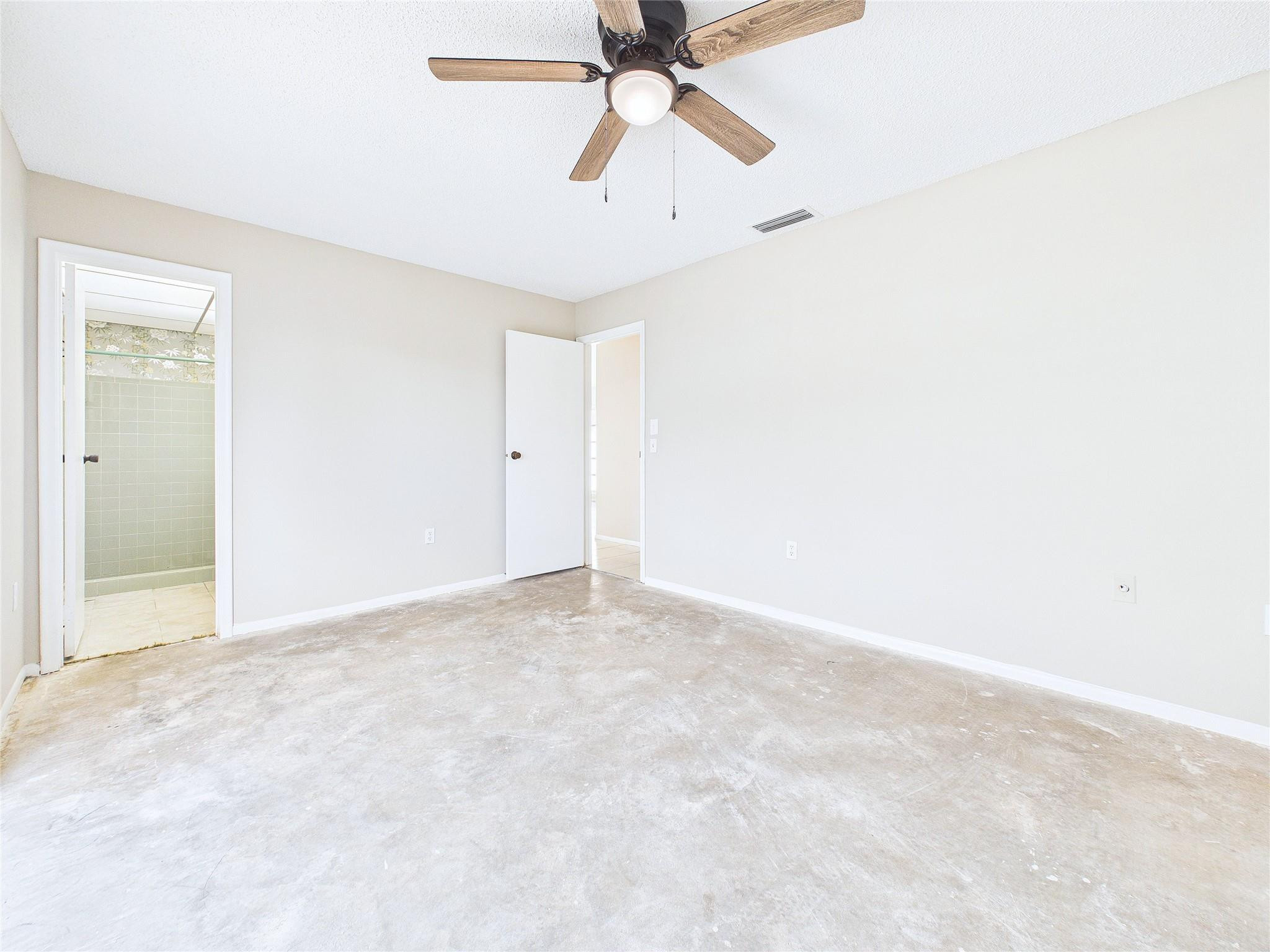 SUNRISE GOLF VLG SEC 24 - Residential