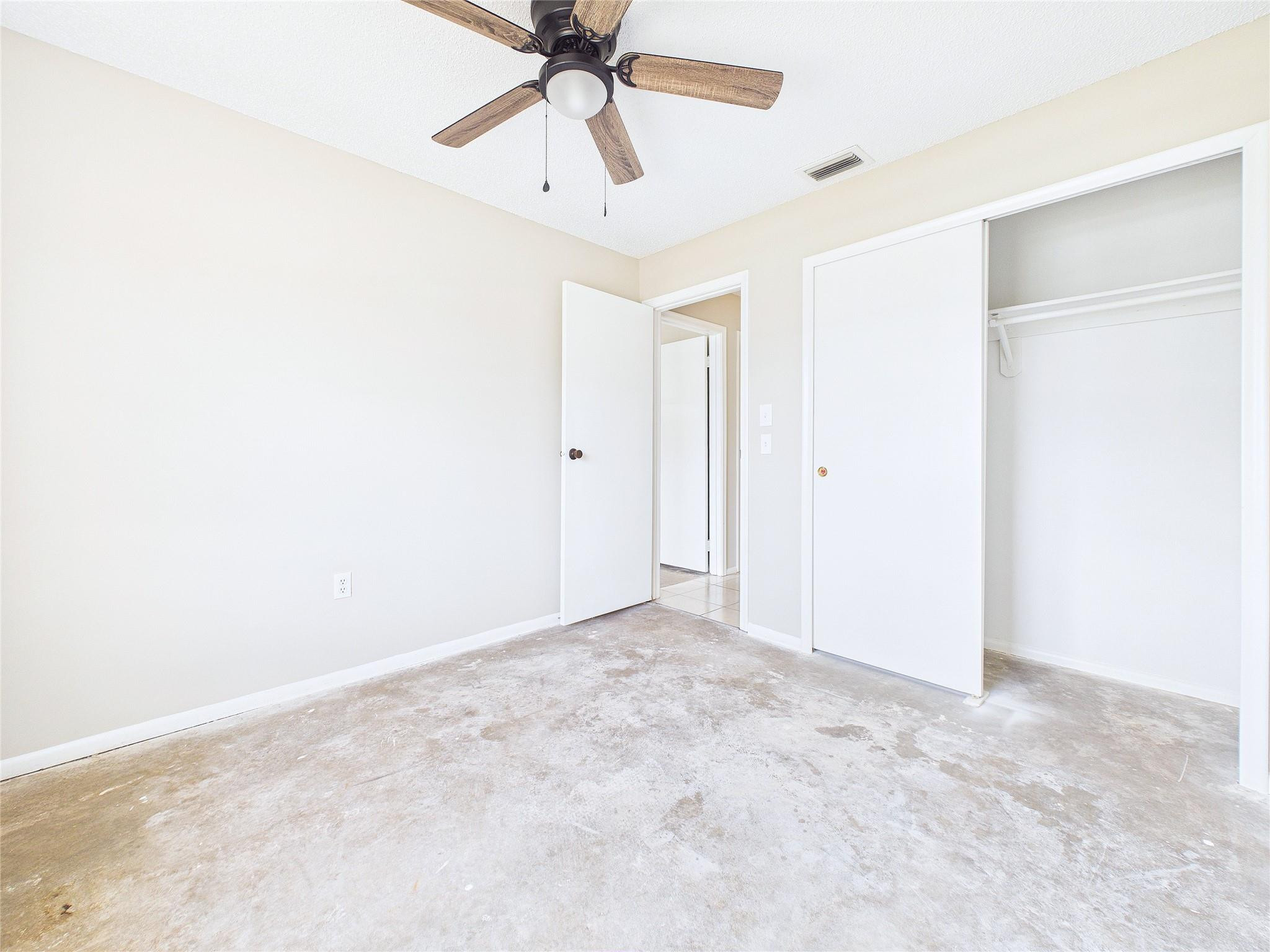 SUNRISE GOLF VLG SEC 24 - Residential