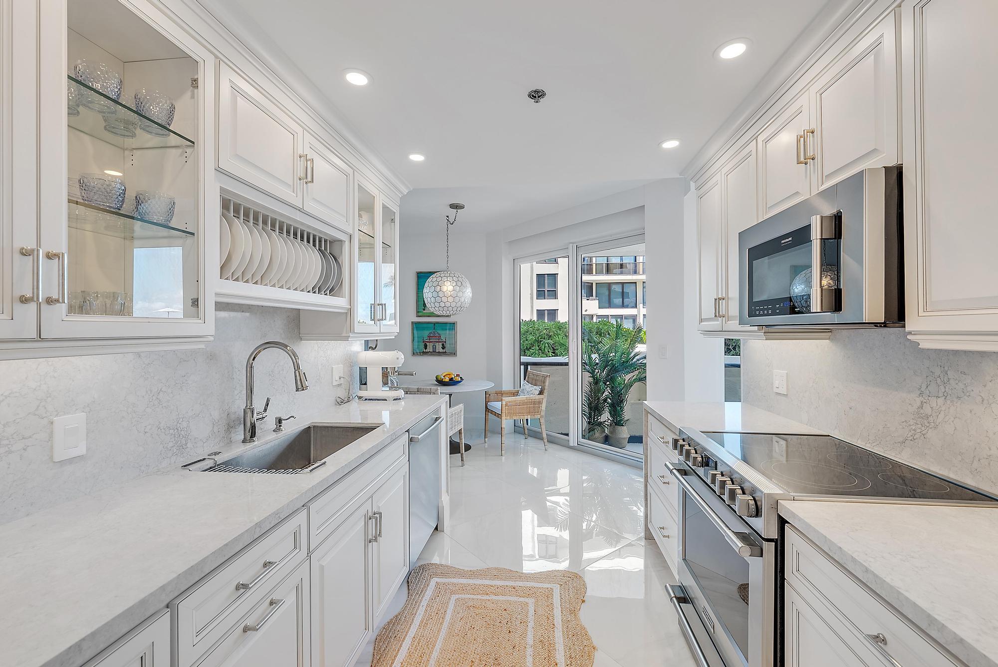 THIRTY ONE TWENTY CONDO - Residential