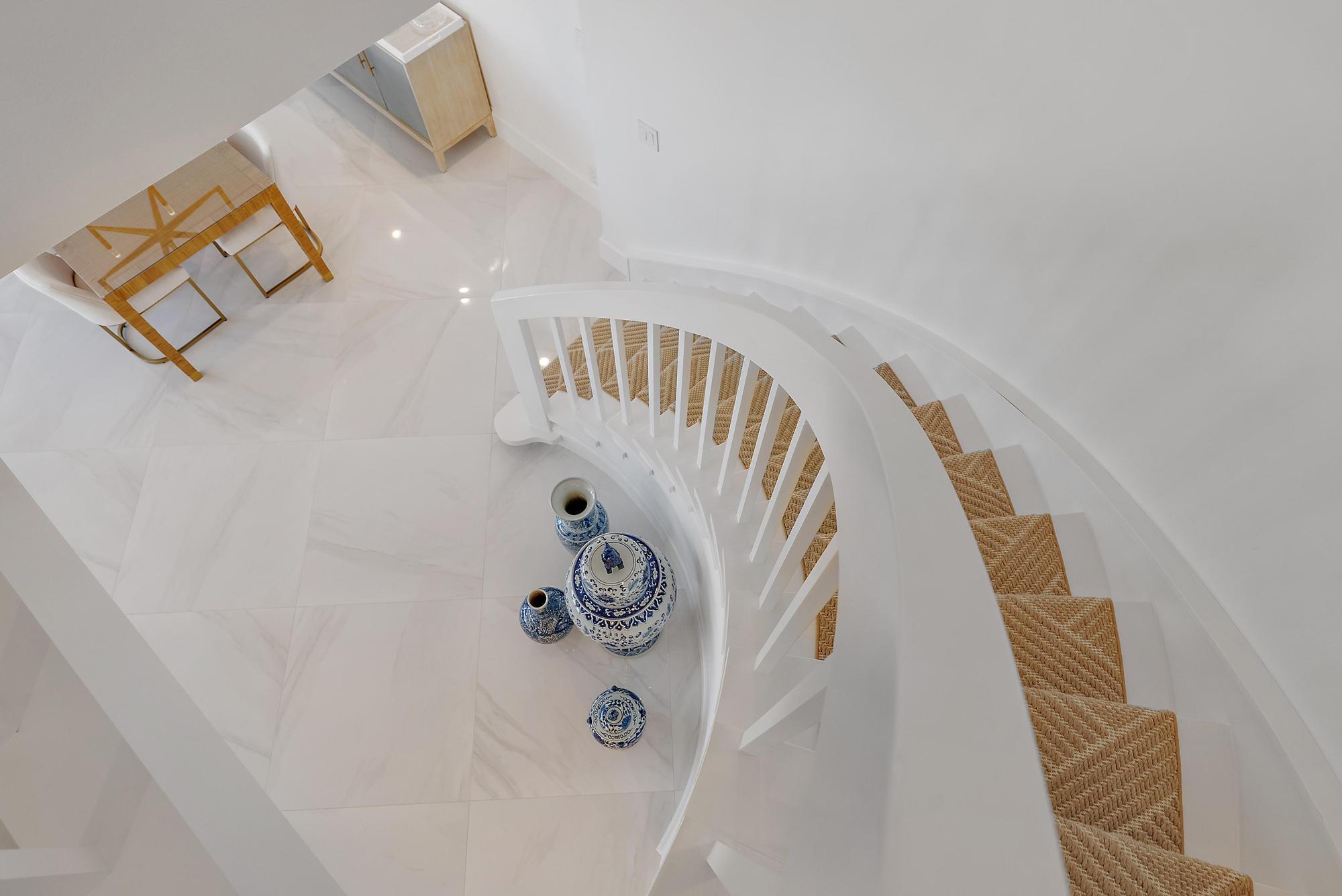 THIRTY ONE TWENTY CONDO - Residential