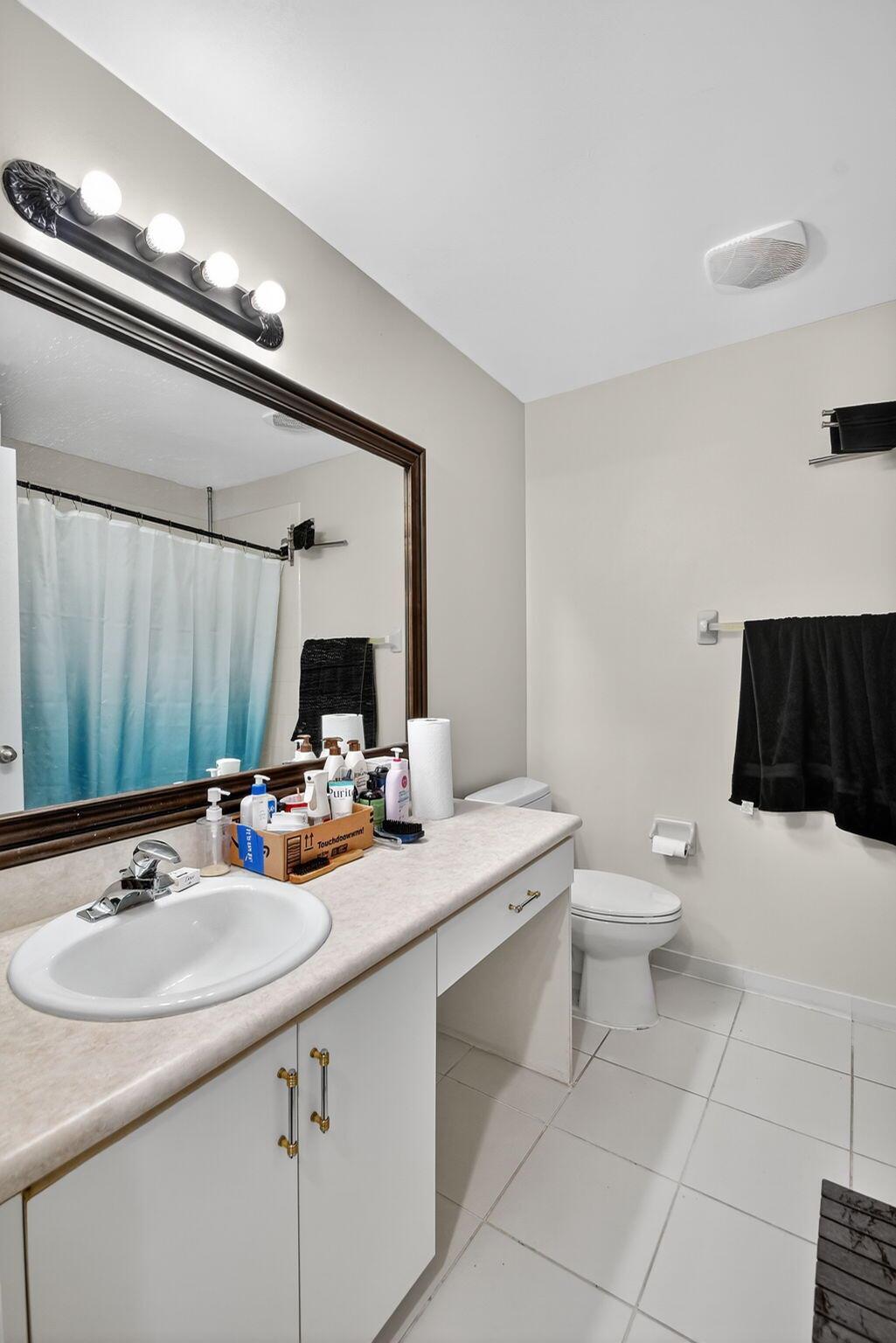 SEMINOLE ESTATES & TOWNHO - Residential