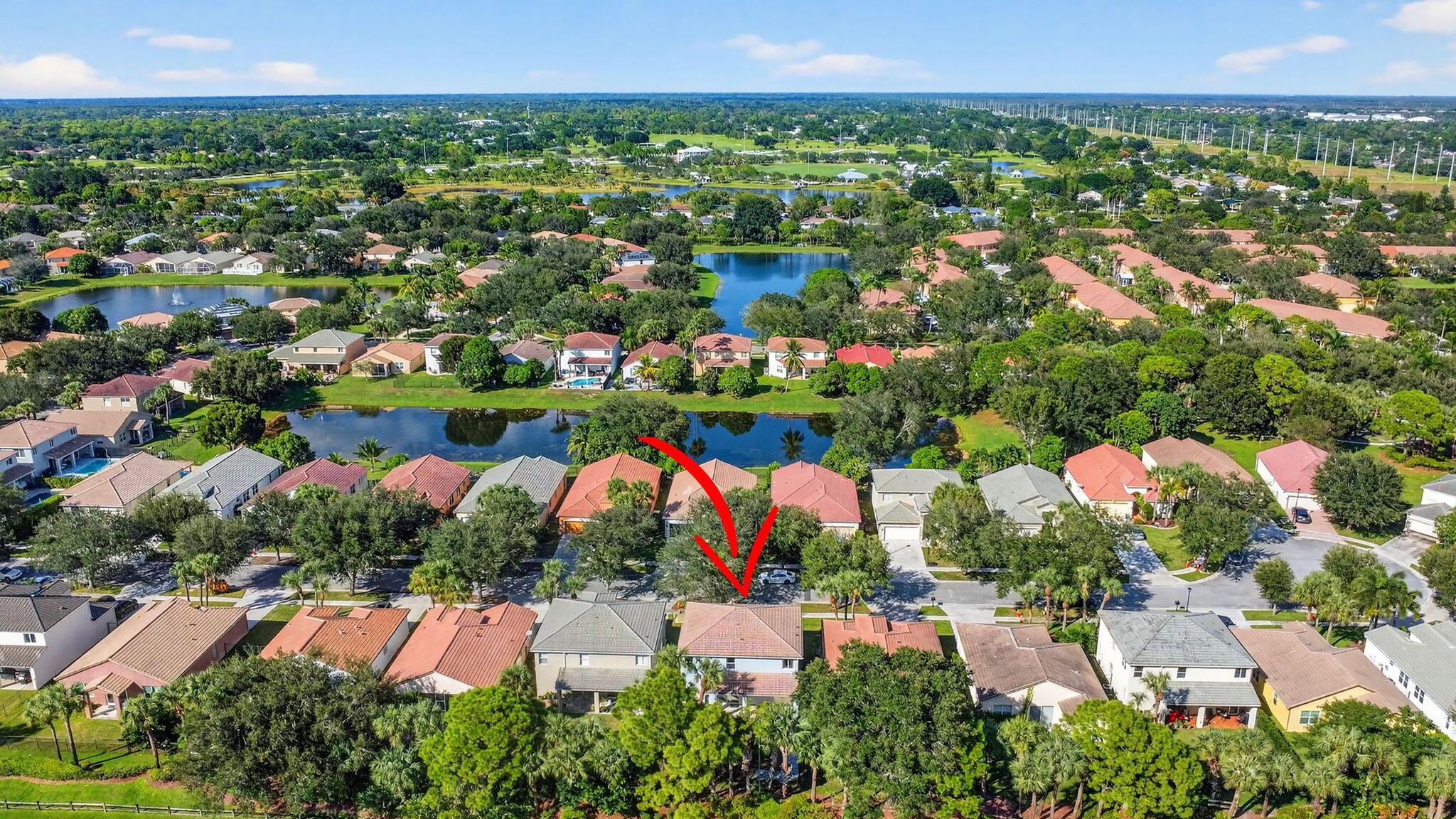 SEMINOLE ESTATES & TOWNHO - Residential