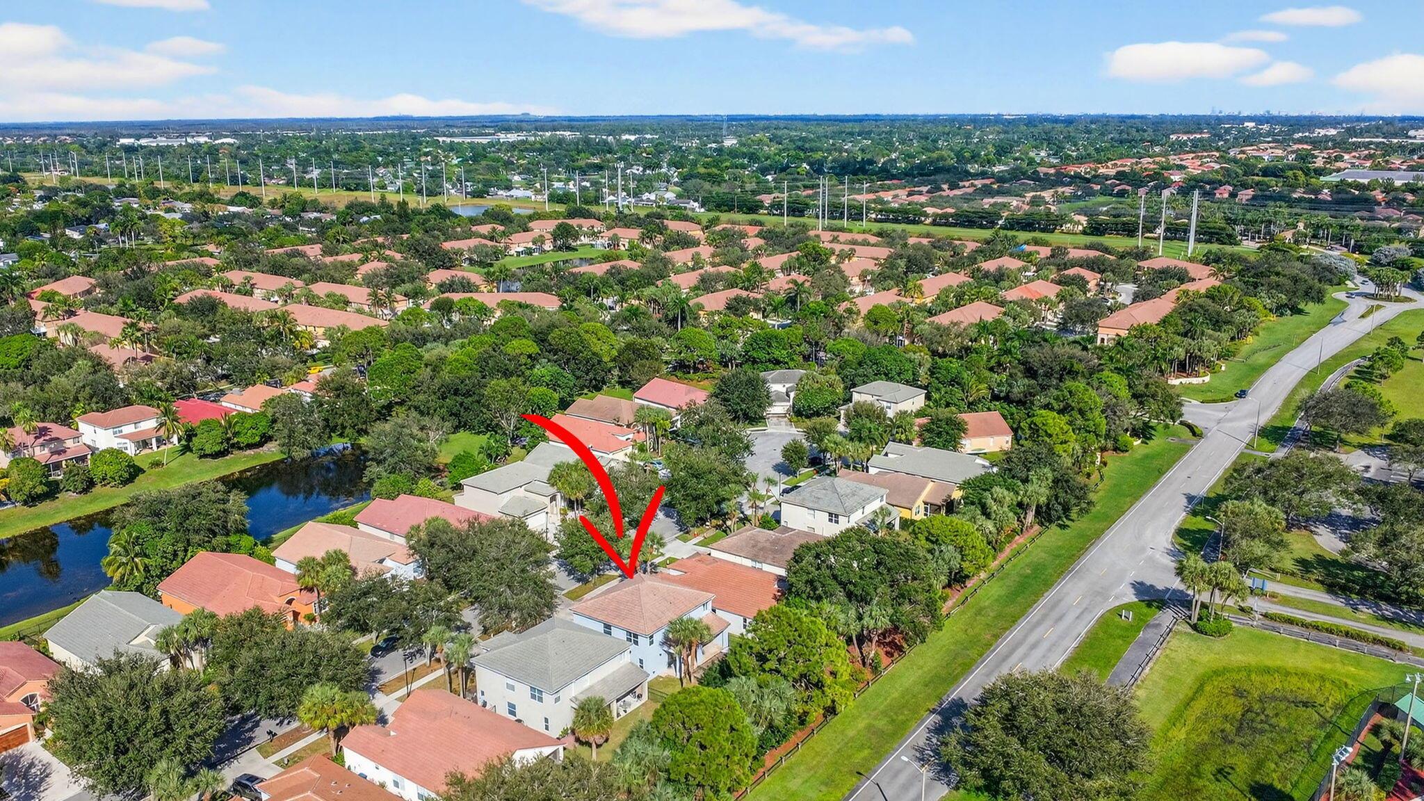 SEMINOLE ESTATES & TOWNHO - Residential