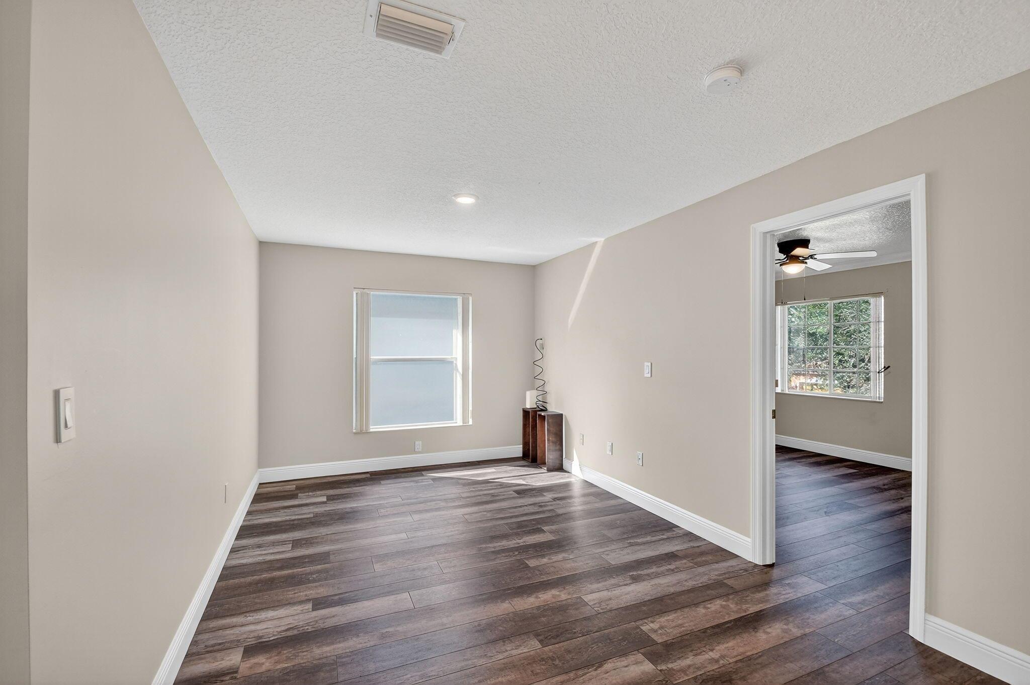 SEMINOLE ESTATES & TOWNHO - Residential