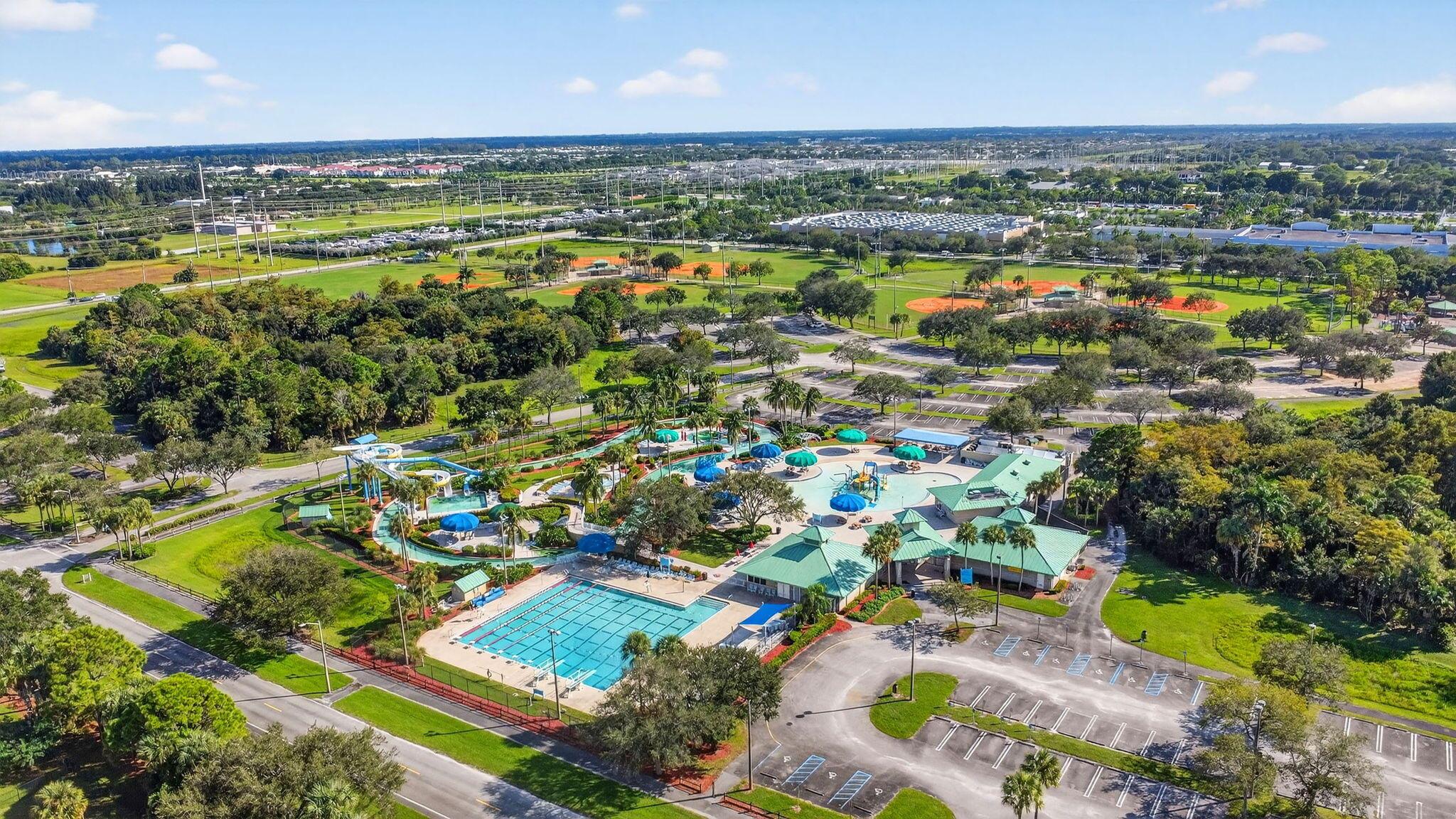 SEMINOLE ESTATES & TOWNHO - Residential