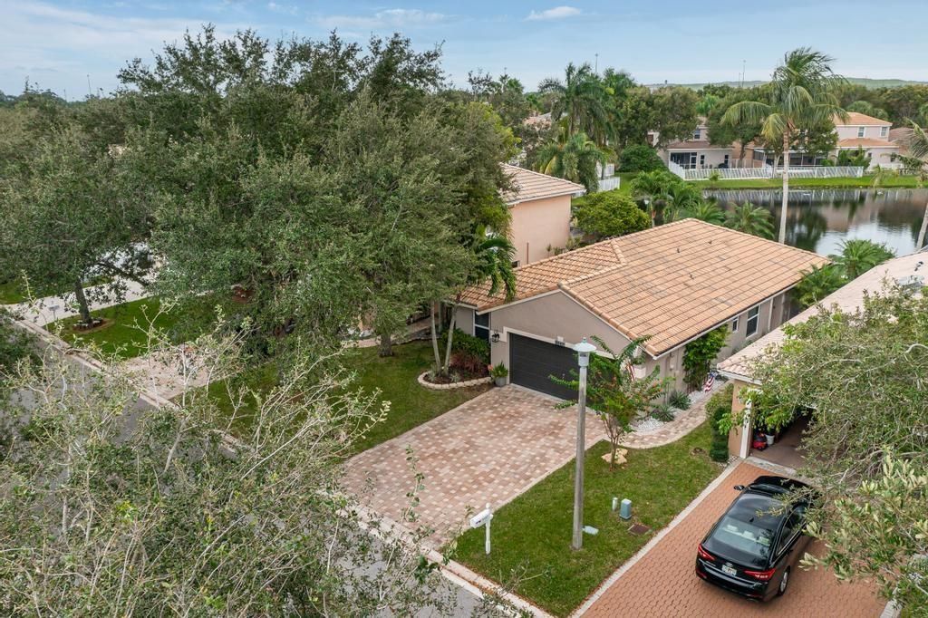 Photo of 3682 NW 63rd Ct, Coconut Creek, FL 33073 (MLS # F10308353)