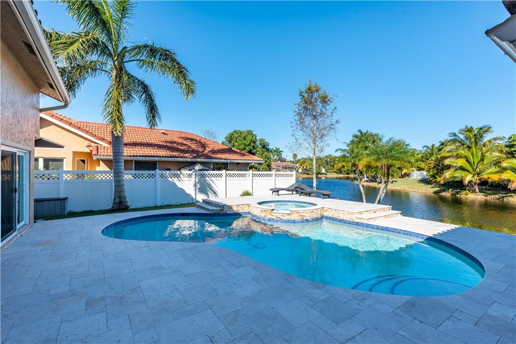 Springs Pointe 139-24 B - Residential