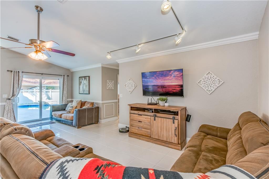 Springs Pointe 139-24 B - Residential