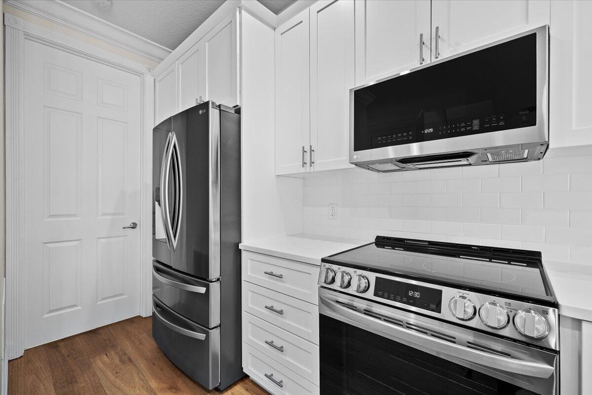 ISLAND AT ABACOA - Residential