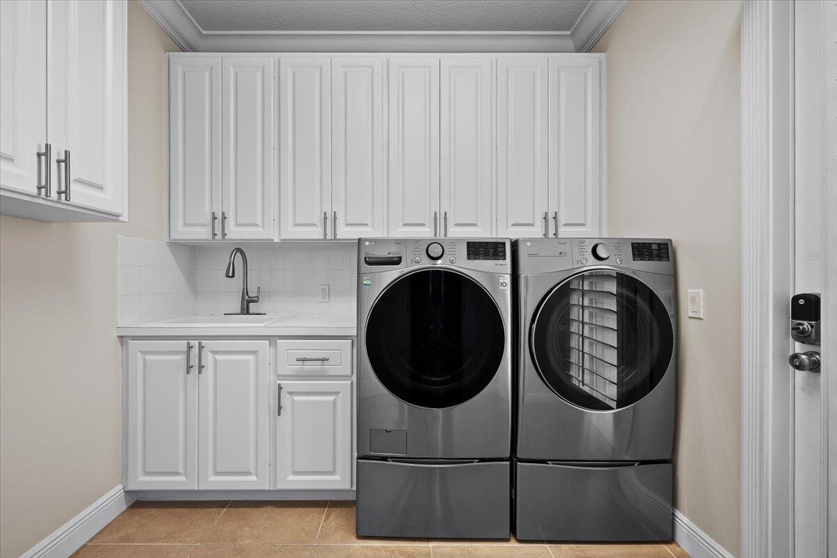 ISLAND AT ABACOA - Residential