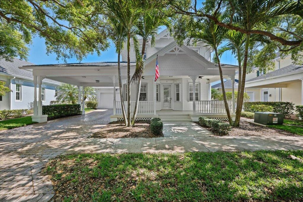 Photo of 126 Barbados Drive, Jupiter, FL 33458 (MLS # B26003971)