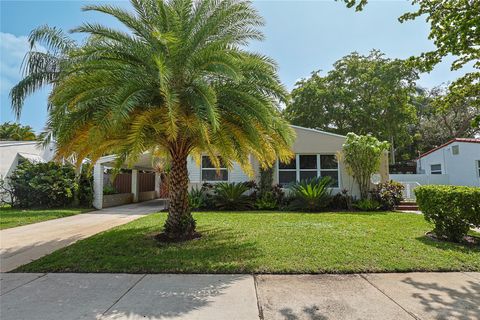 1614 Plunkett St Hollywood FL 33020