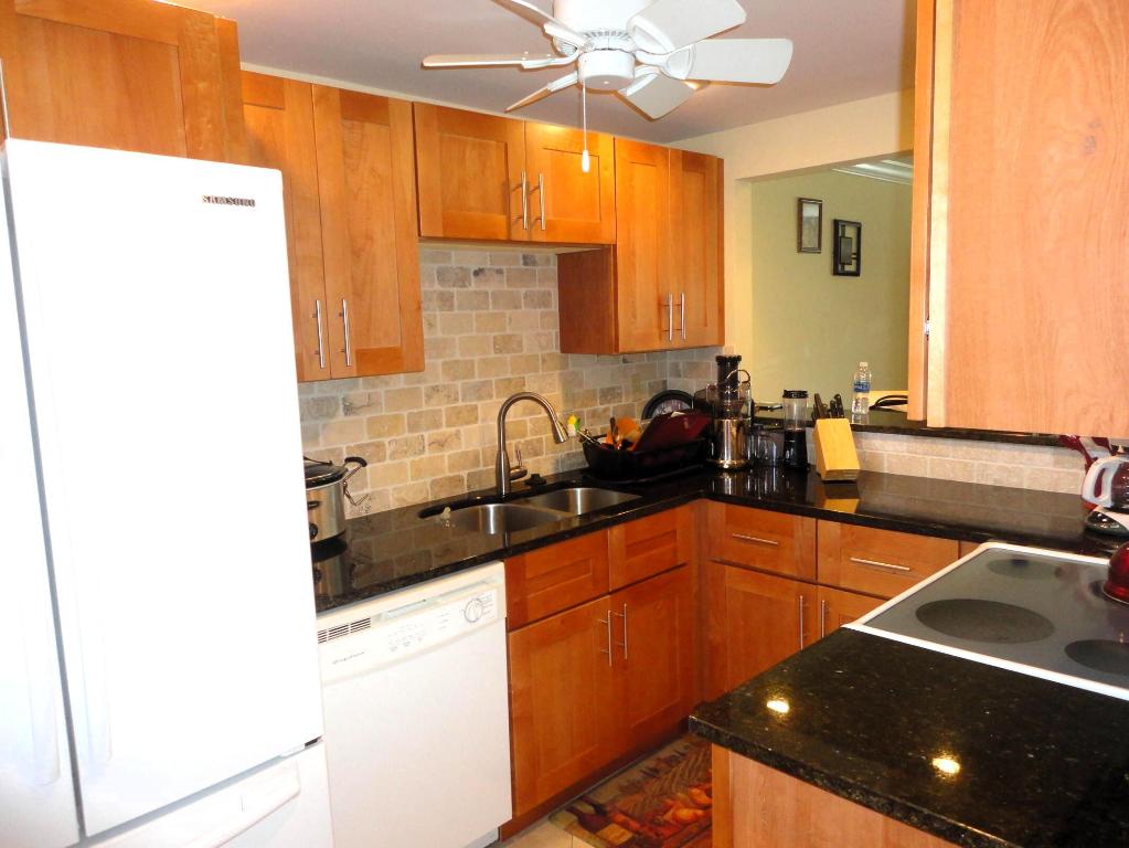 MILES GRANT CONDO 1 - Residential Lease