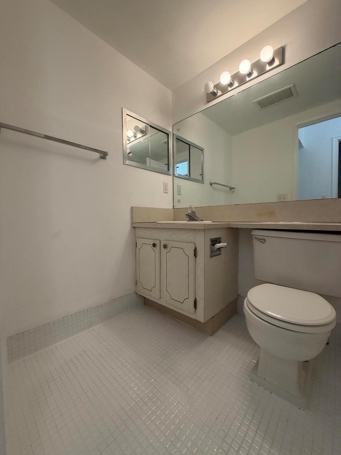 CENTURY VILLAGE WEST PALM - Residential Lease