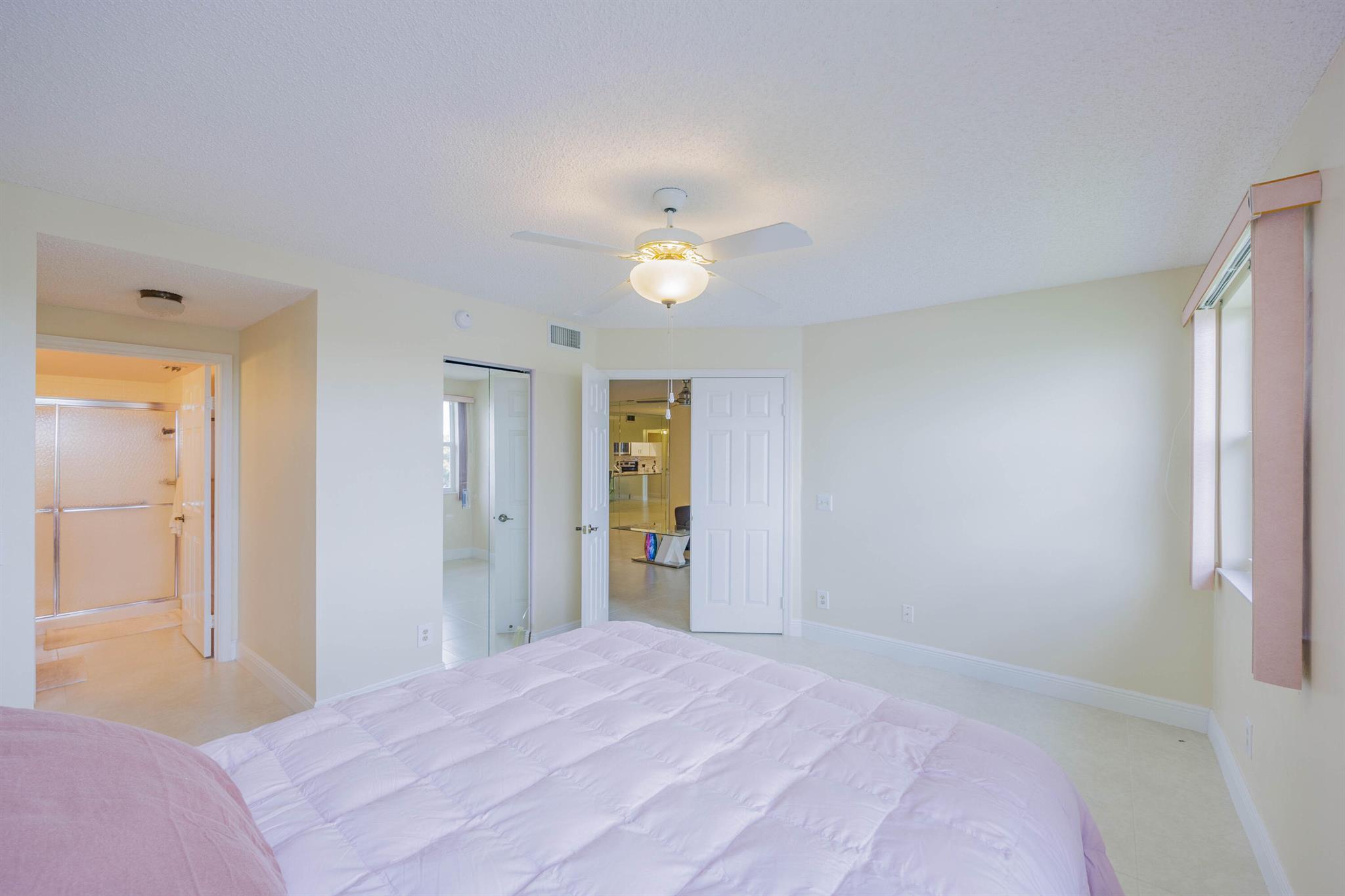 SUNRISE LAKES 209 CONDO - Residential