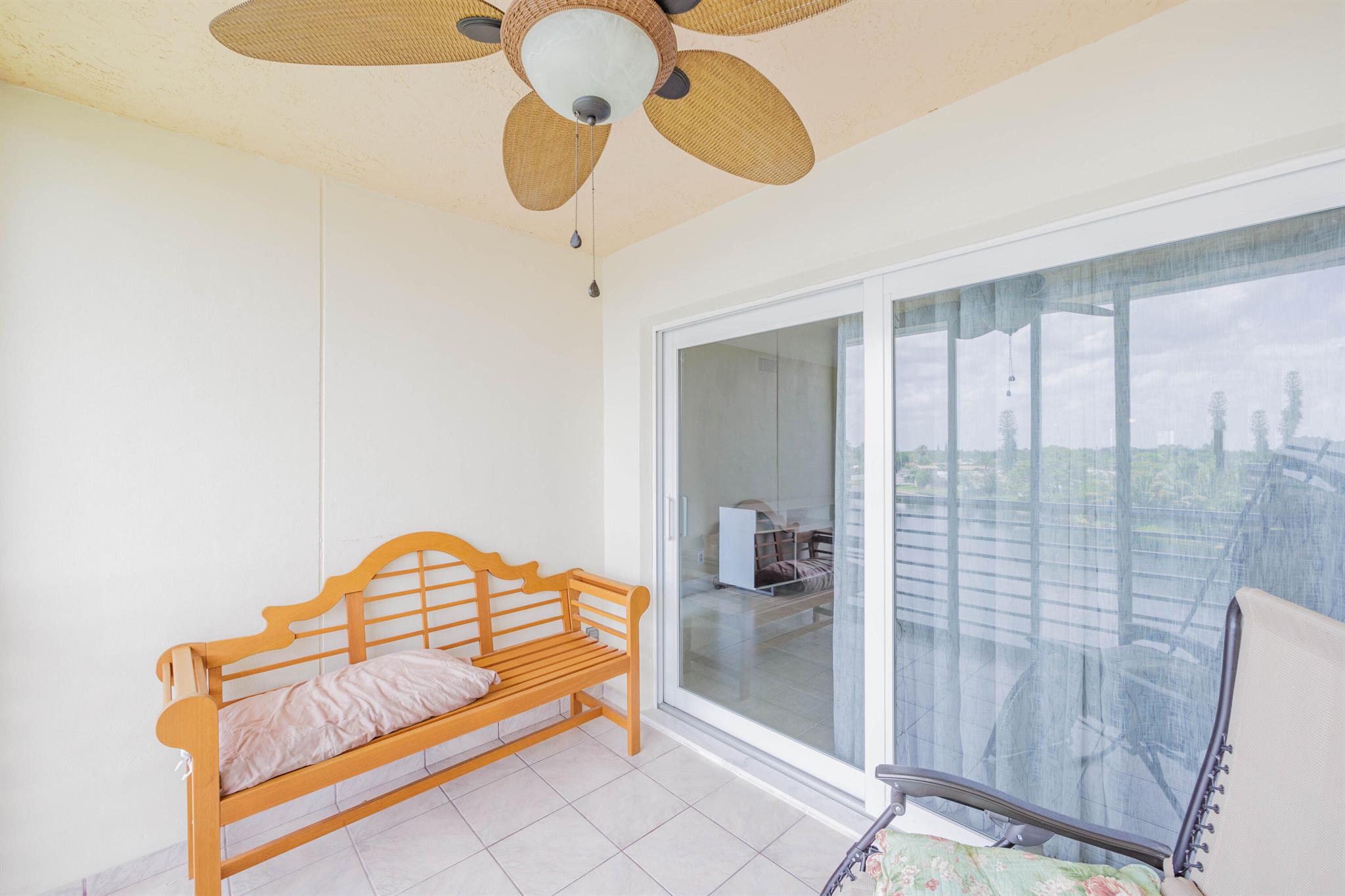 SUNRISE LAKES 209 CONDO - Residential