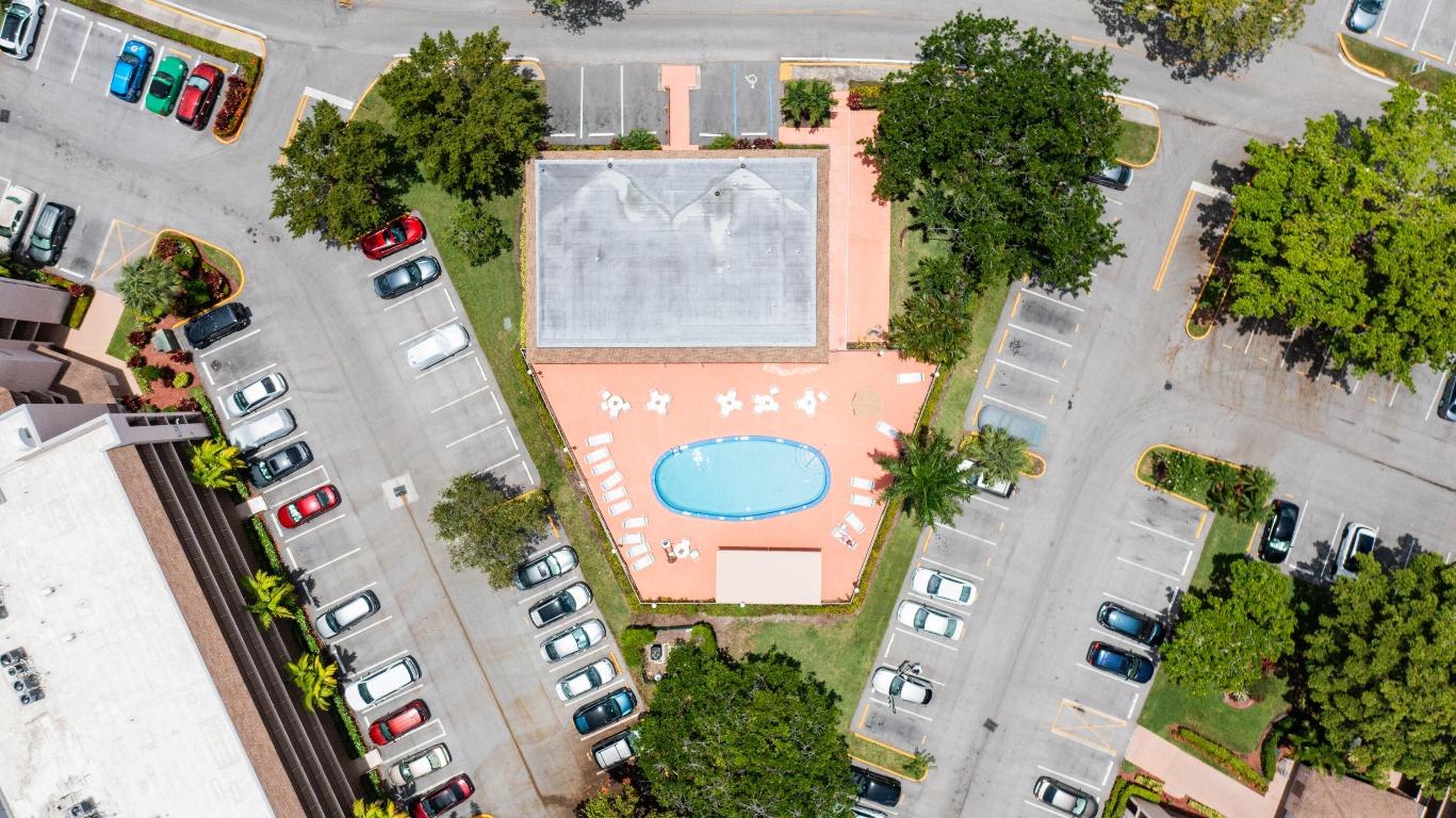 SUNRISE LAKES 209 CONDO - Residential