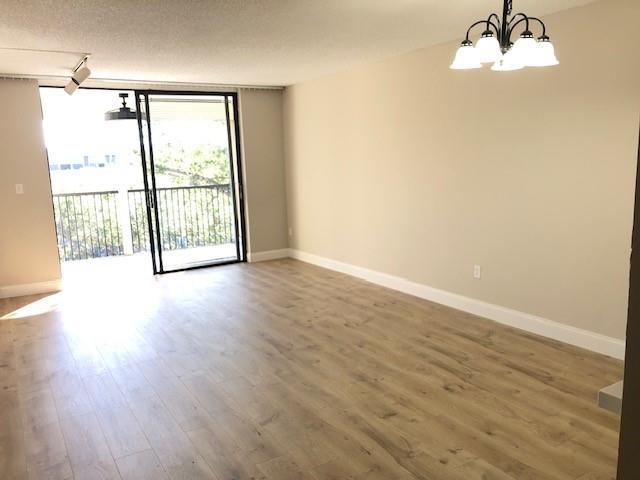 ROYAL PALM AT PLANTATION - Residential