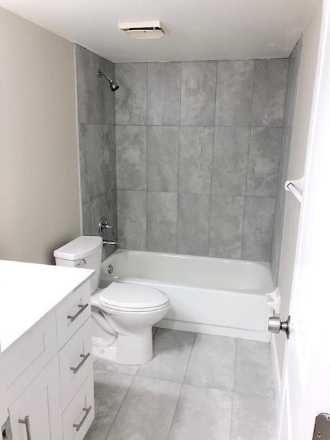 ROYAL PALM AT PLANTATION - Residential