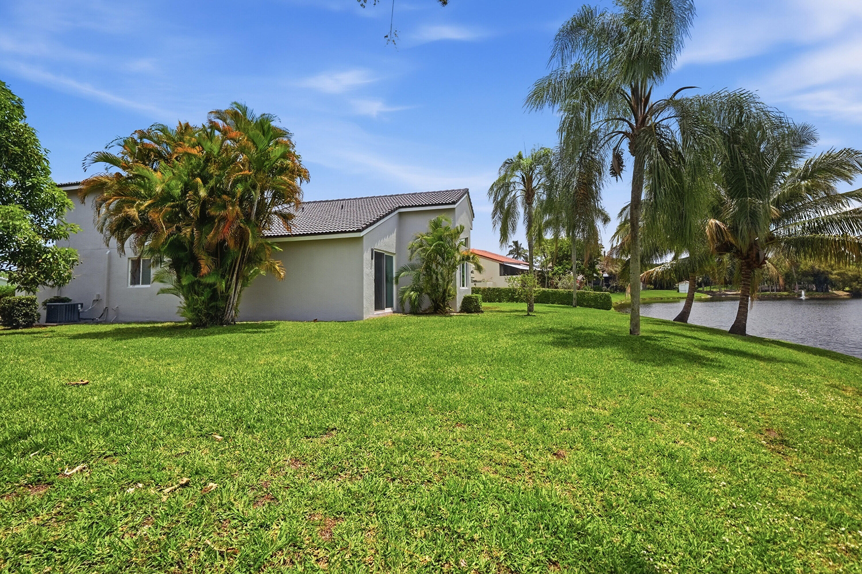 COQUINA LAKES - Residential