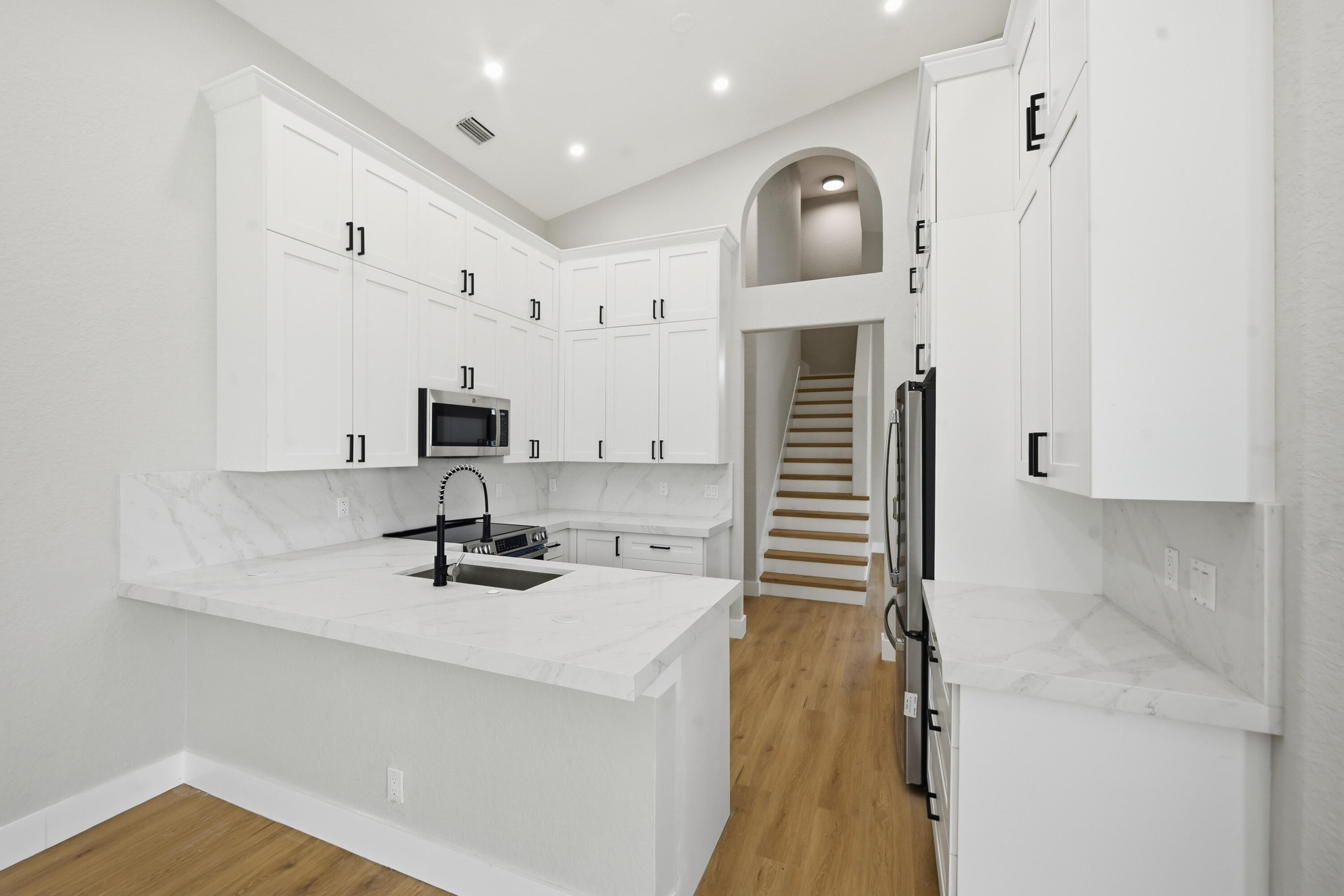COQUINA LAKES - Residential