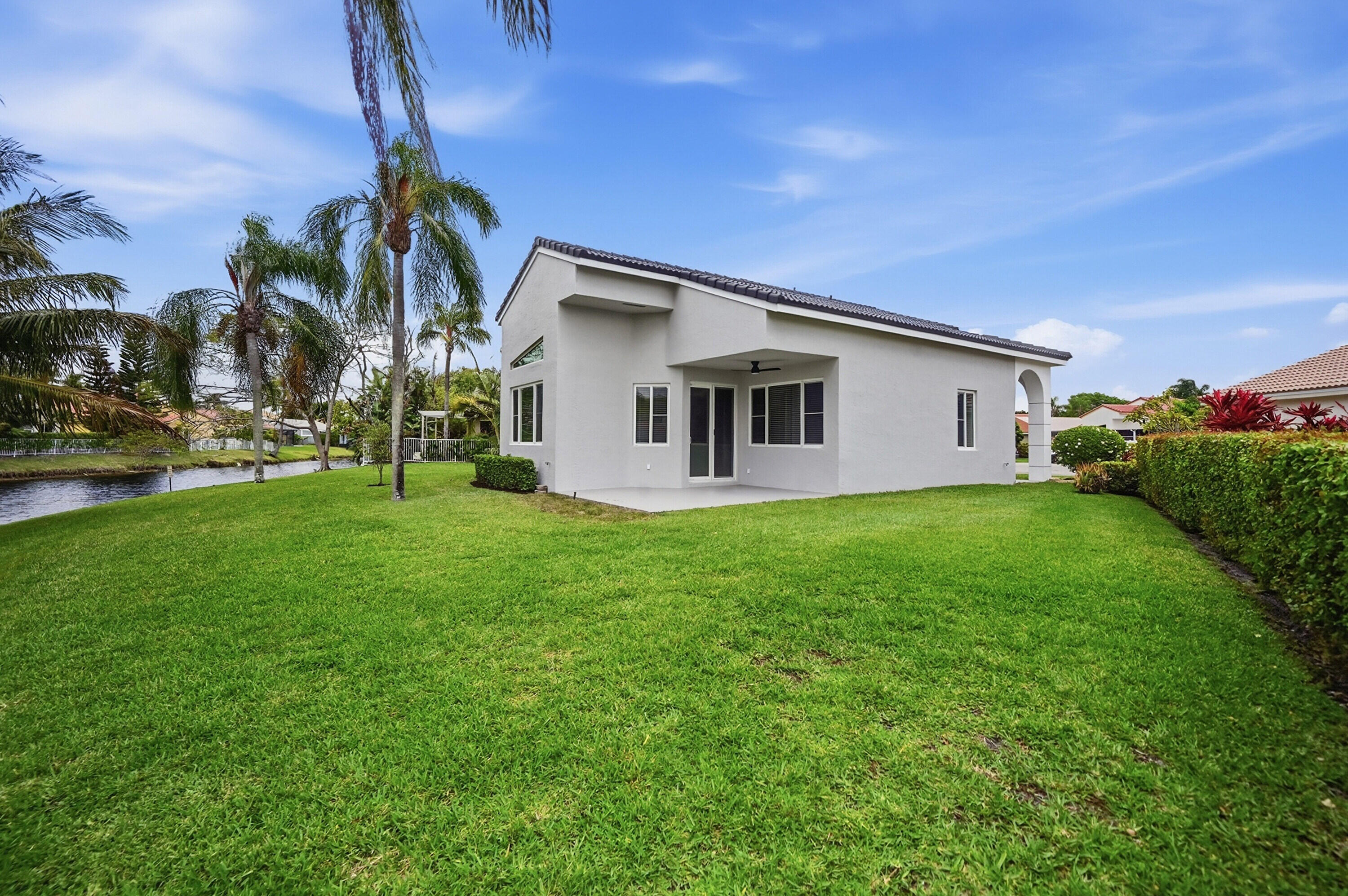 COQUINA LAKES - Residential