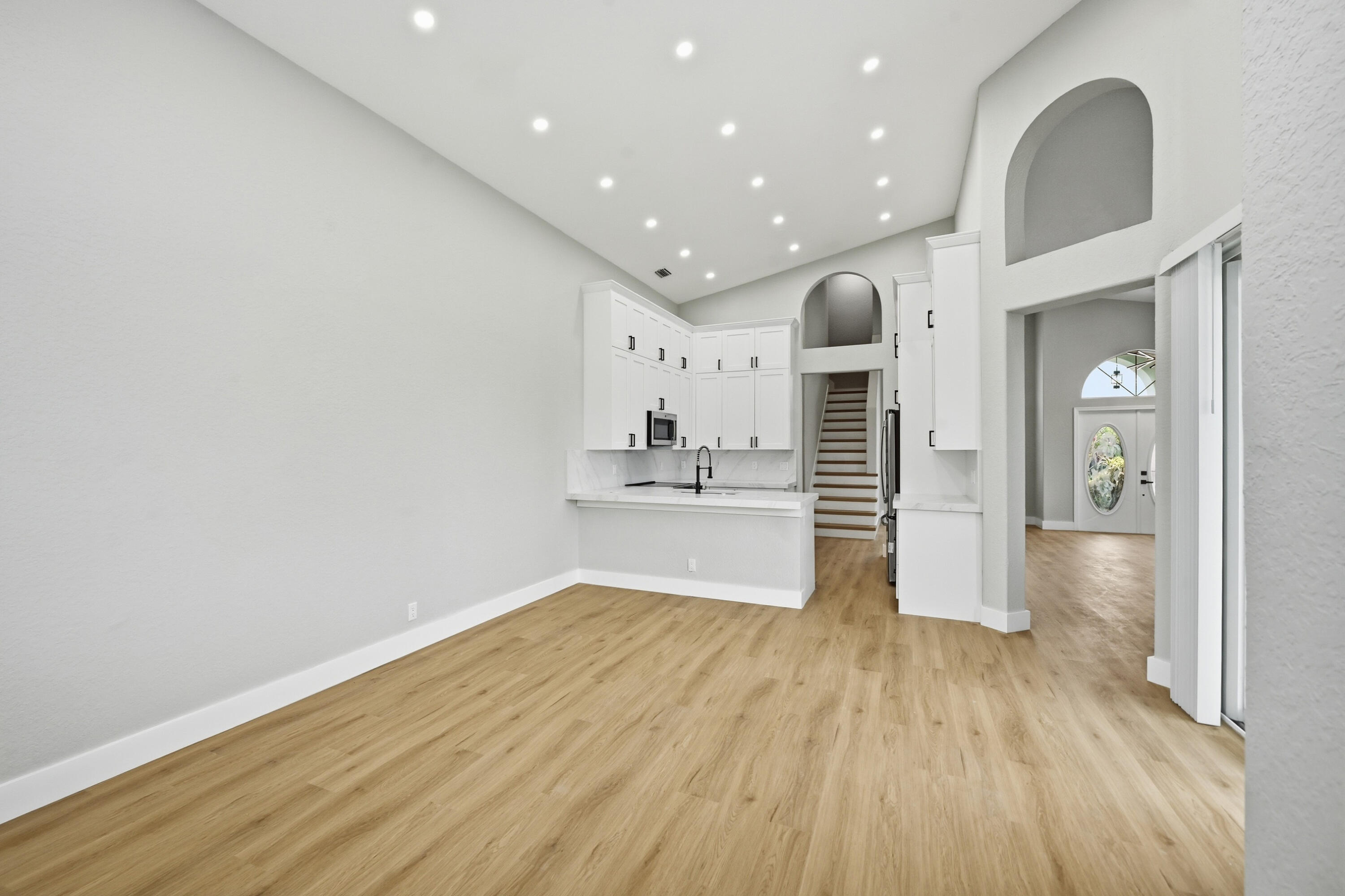 COQUINA LAKES - Residential