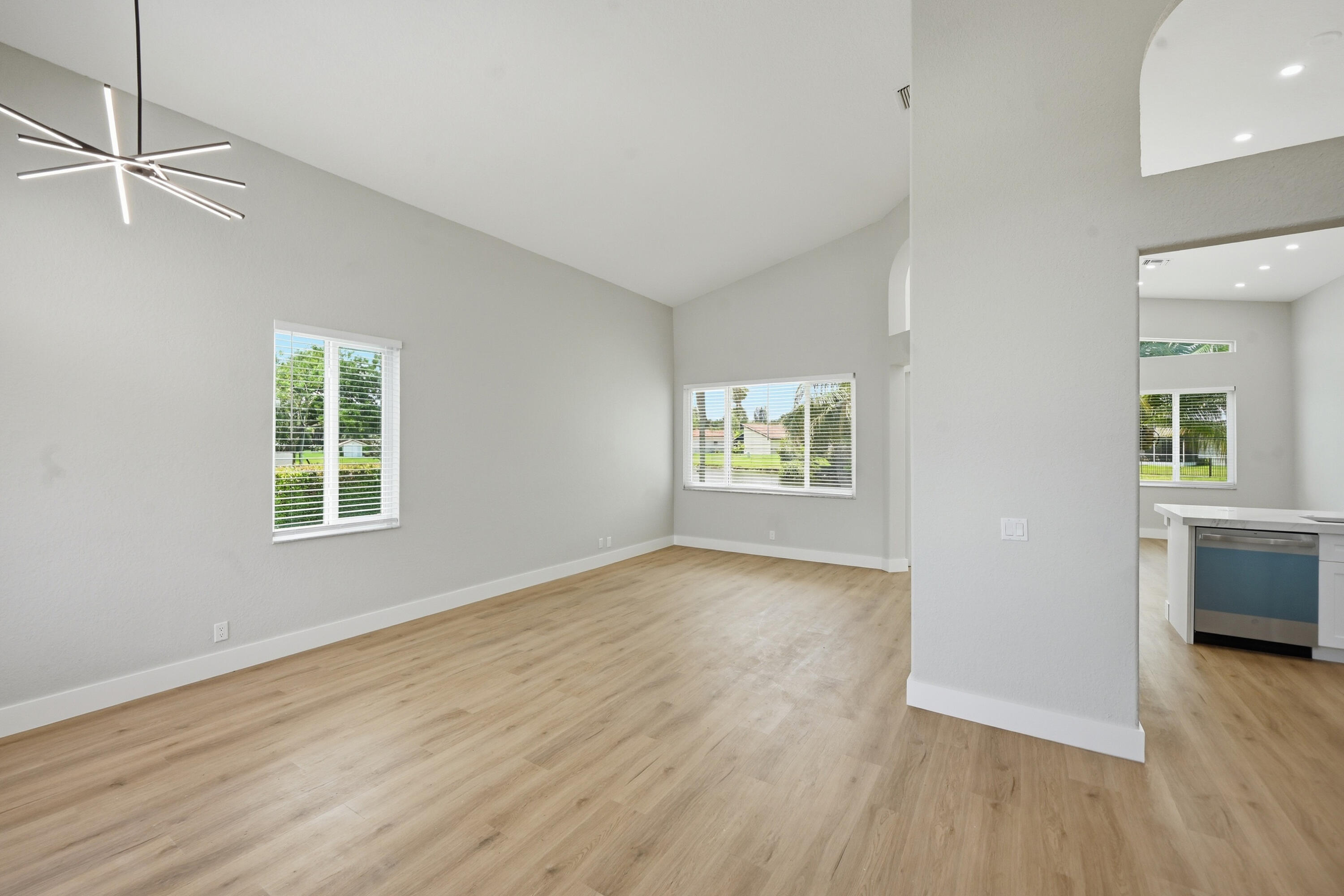 COQUINA LAKES - Residential