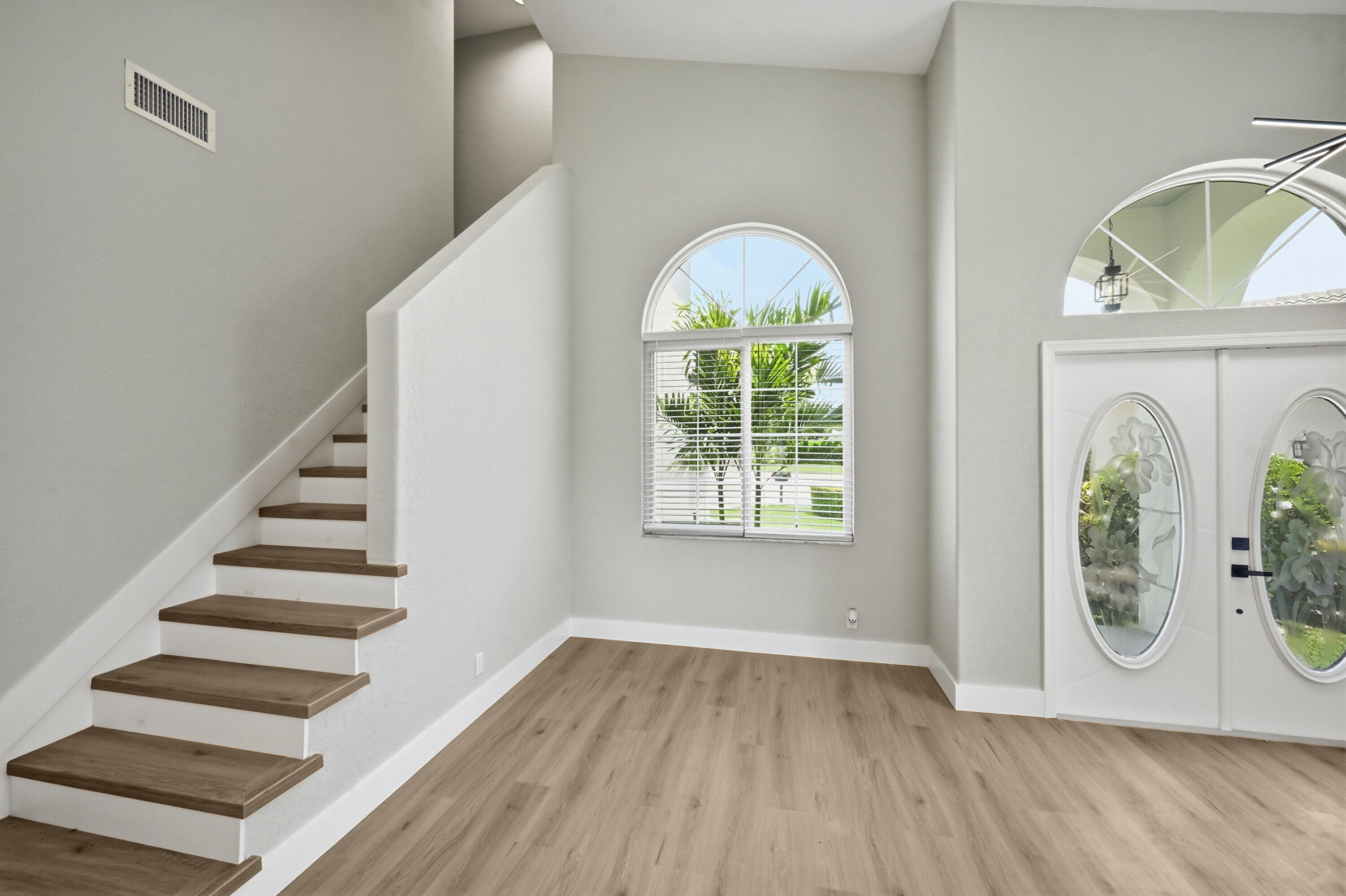COQUINA LAKES - Residential