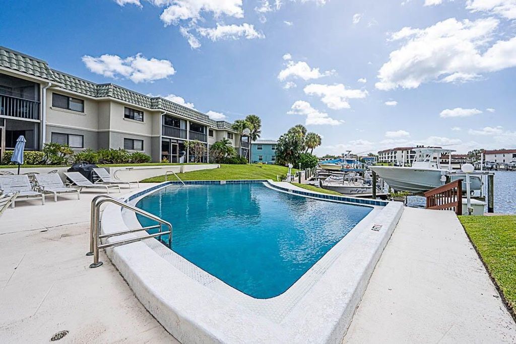 Photo of 714 Northlake Court #107, North Palm Beach, FL 33408 (MLS # R11060535)