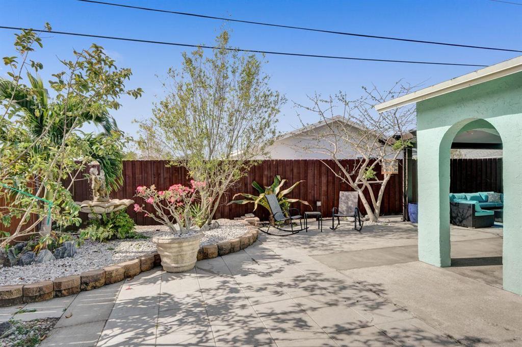 KENWOOD - Residential