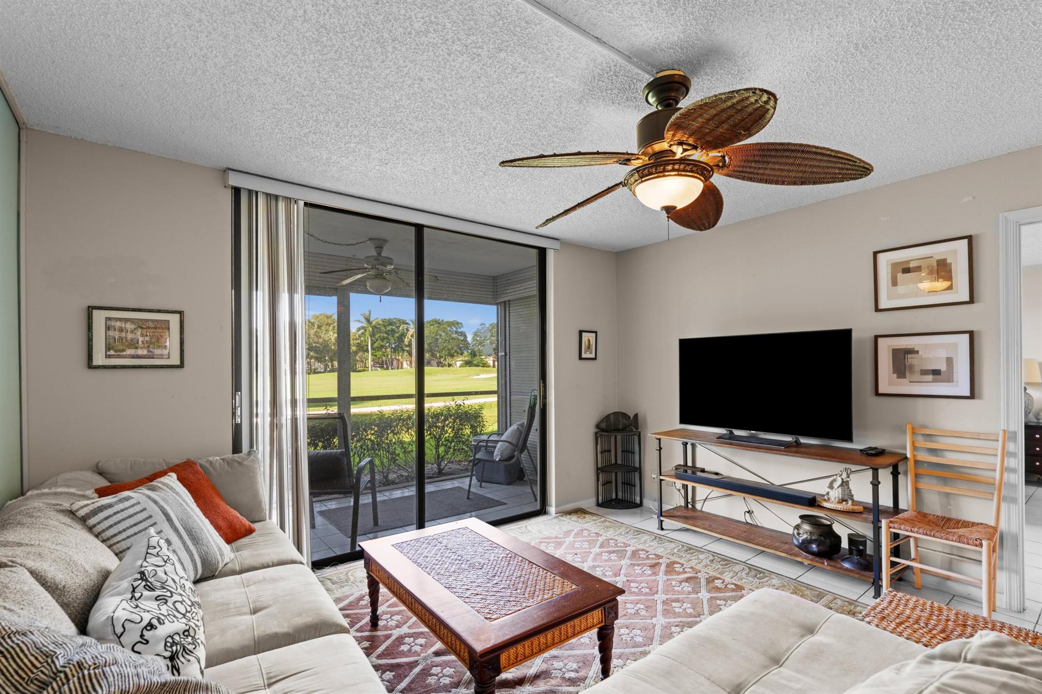DEER CREEK COUNTRY CLUB - Residential Lease