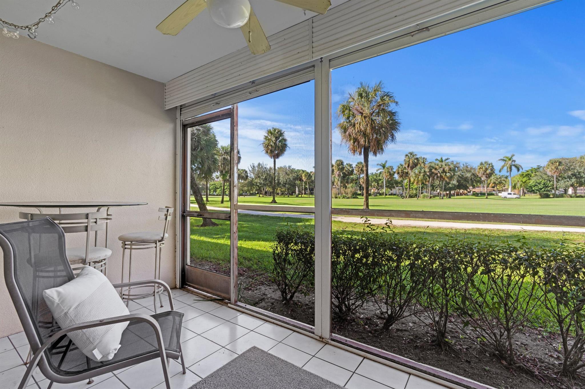 DEER CREEK COUNTRY CLUB - Residential Lease