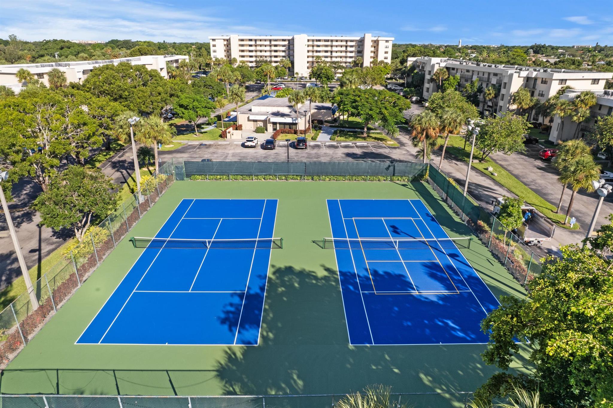 DEER CREEK COUNTRY CLUB - Residential Lease
