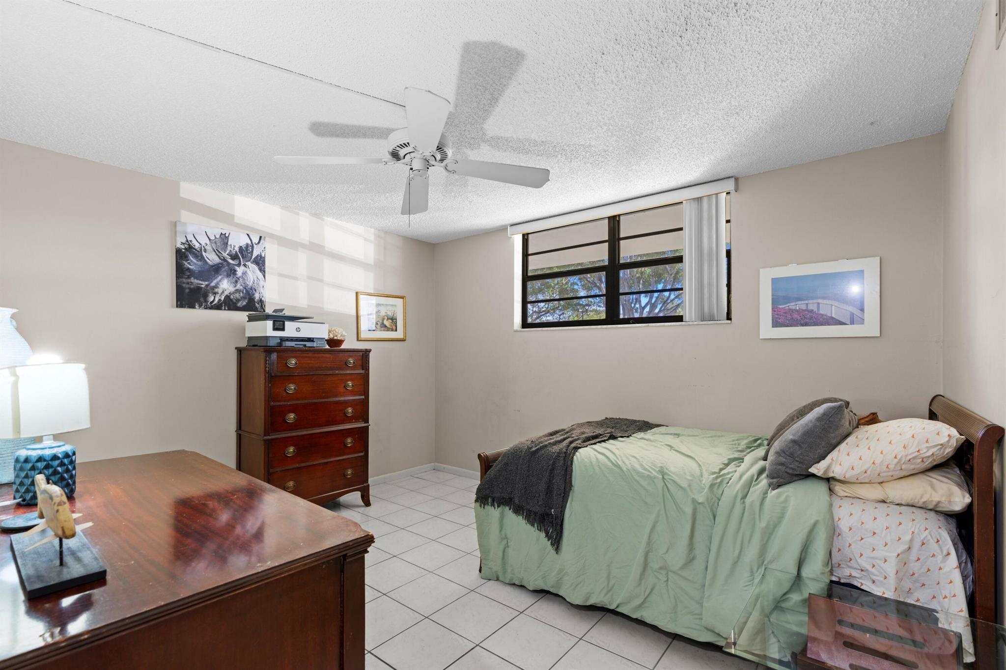 DEER CREEK COUNTRY CLUB - Residential Lease
