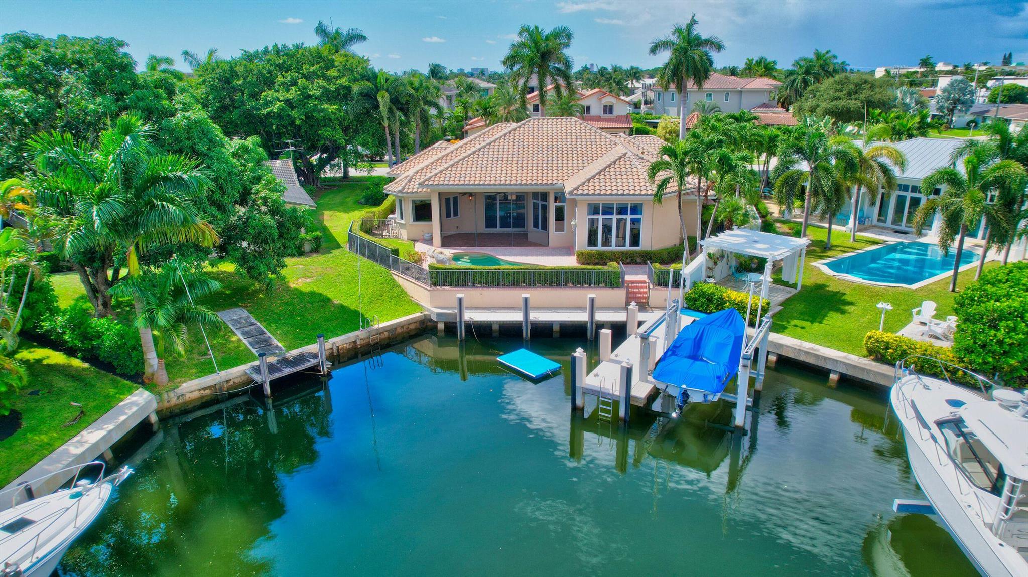 LAKE ROGERS ISLE UNIT A - Residential