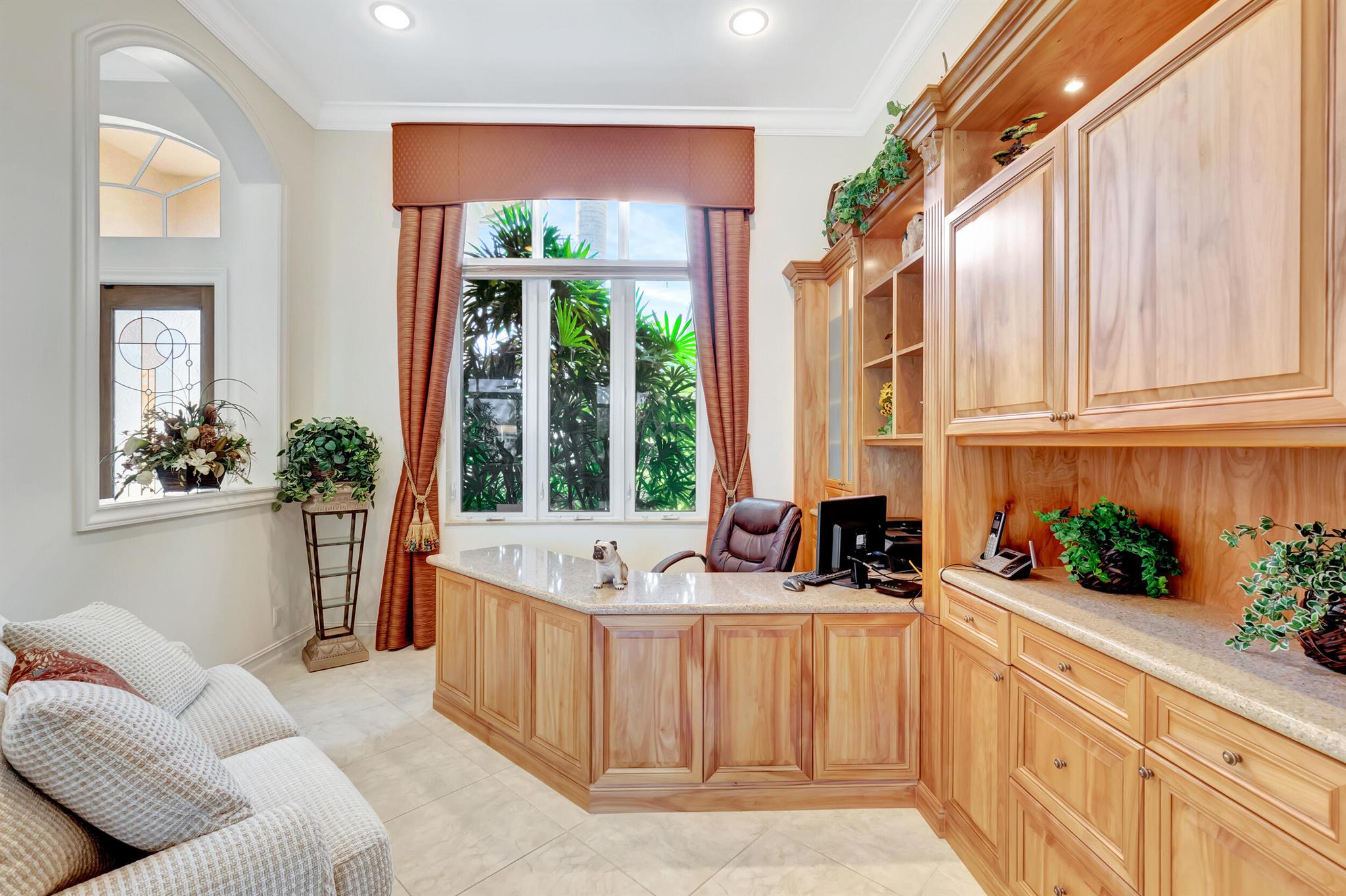 LAKE ROGERS ISLE UNIT A - Residential