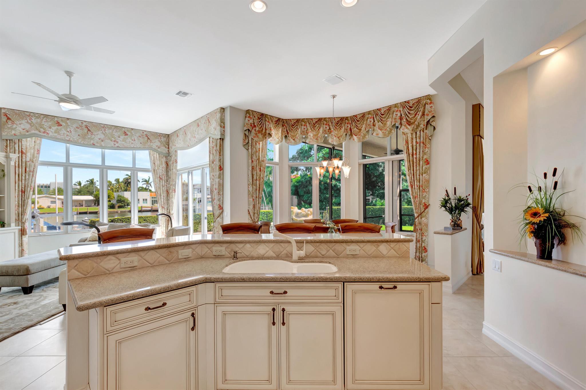 LAKE ROGERS ISLE UNIT A - Residential