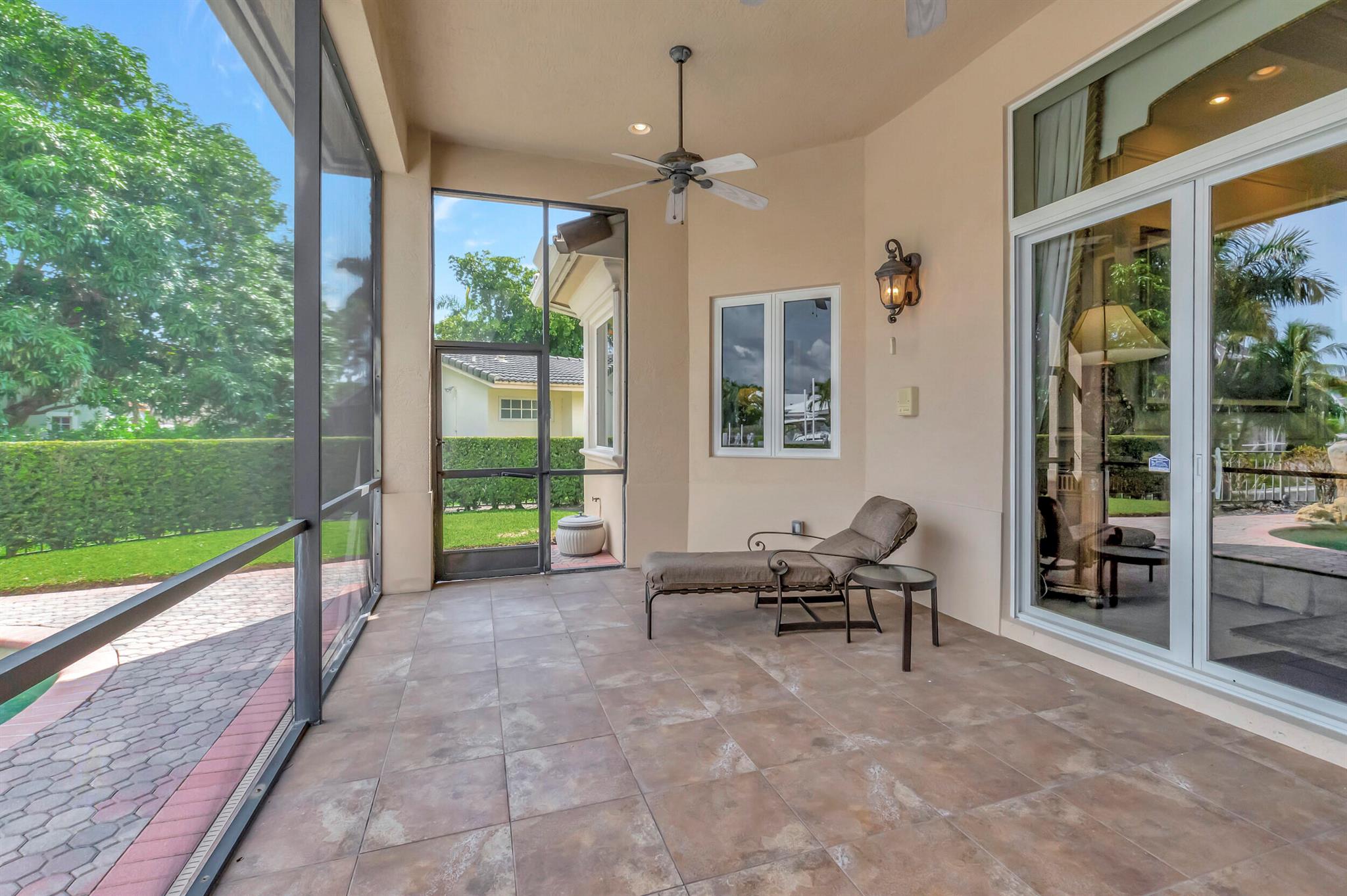 LAKE ROGERS ISLE UNIT A - Residential