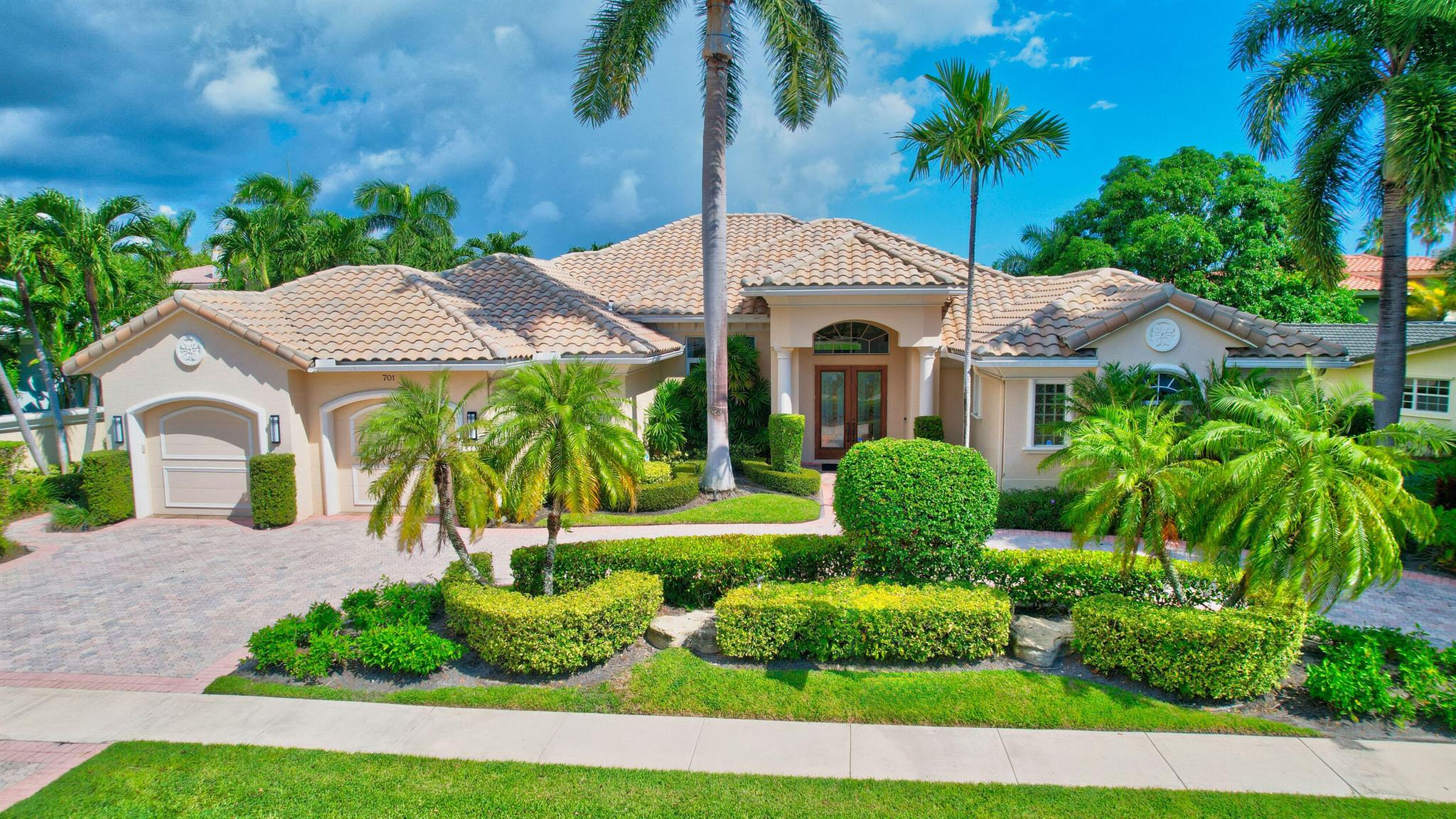 LAKE ROGERS ISLE UNIT A - Residential