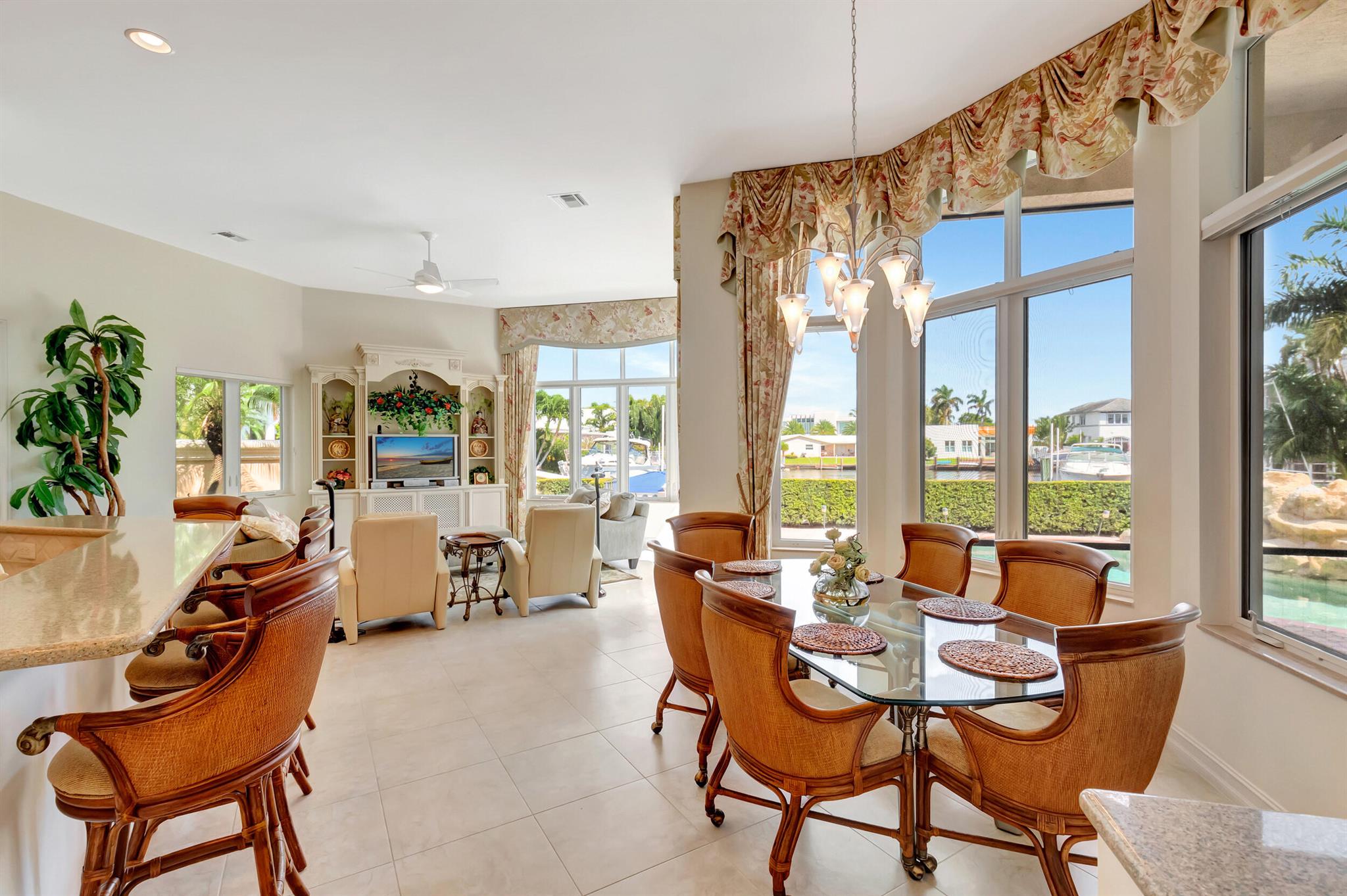 LAKE ROGERS ISLE UNIT A - Residential