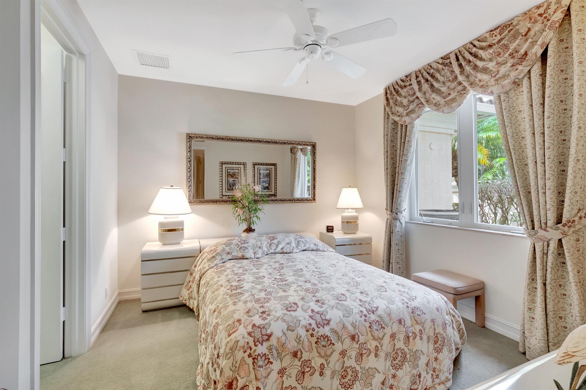 LAKE ROGERS ISLE UNIT A - Residential