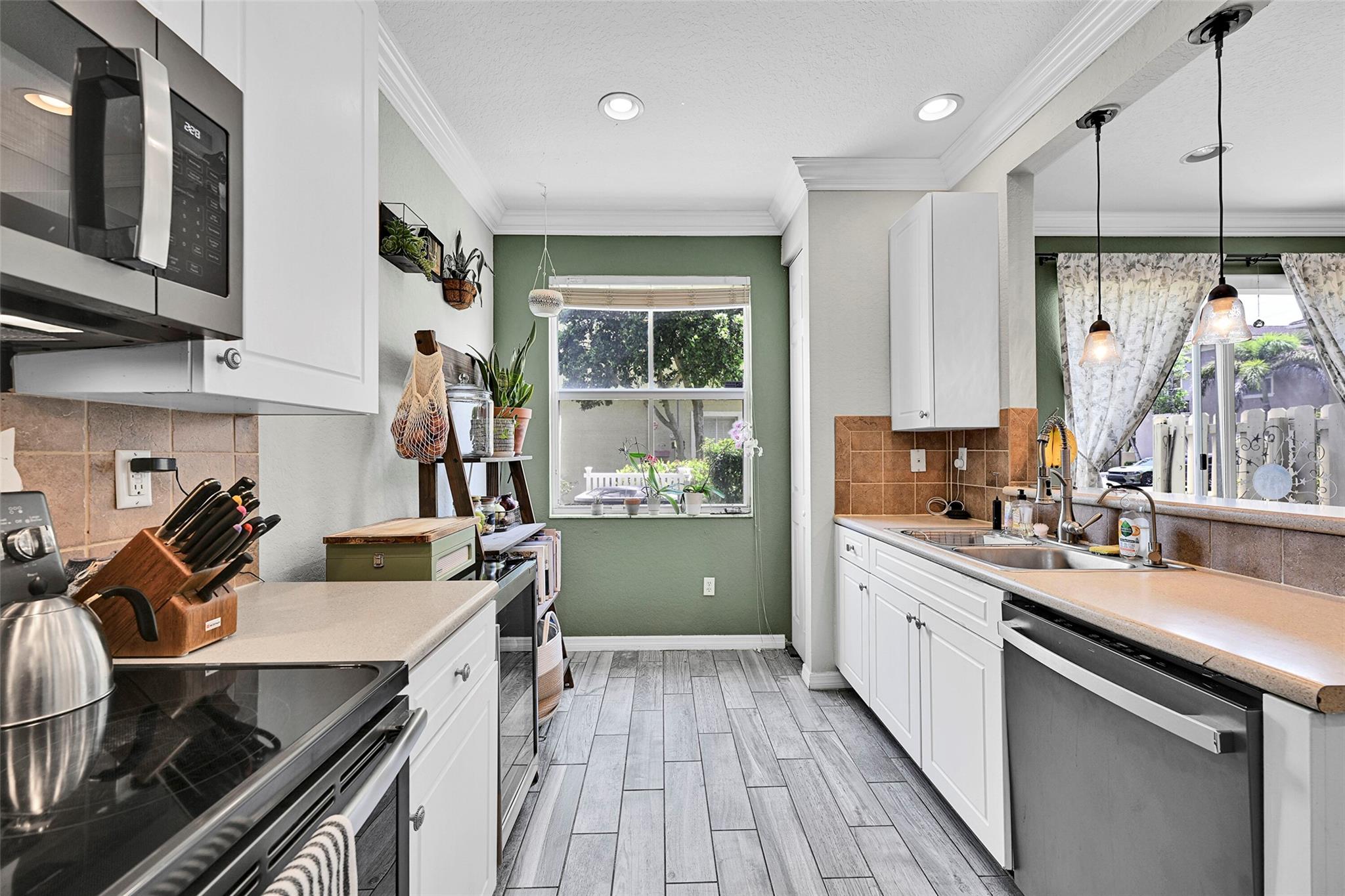 Tuscan Villas - Residential