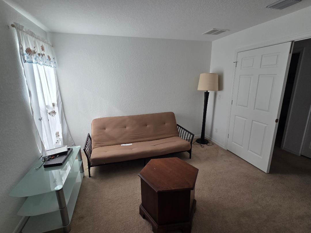 PALM BREEZES CLUB - Residential