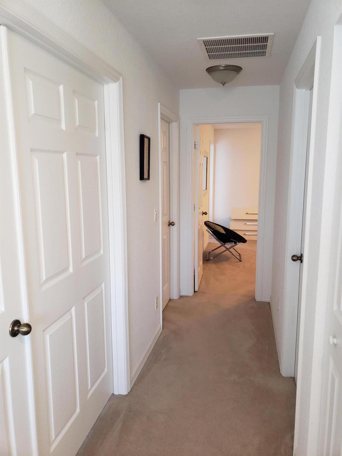 PALM BREEZES CLUB - Residential